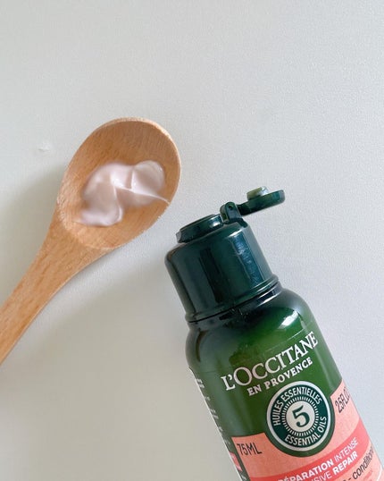 ファイブハーブスリペアリングシャンプー/コンディショナー/L'OCCITANE/シャンプー・コンディショナーを使ったクチコミ(5枚目)