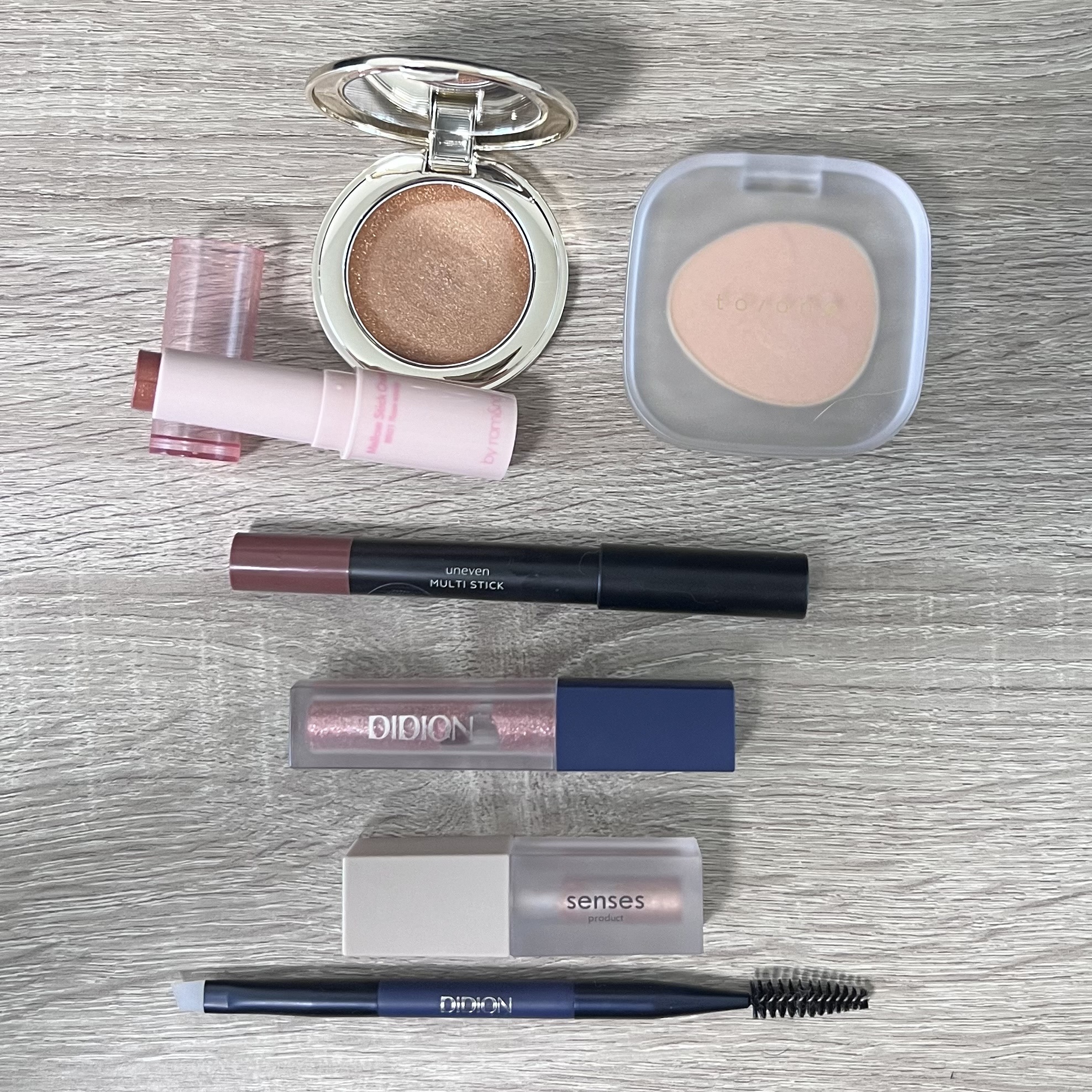 マルチスティック グラインブラウン/uneven/ペンシルアイライナーを使ったクチコミ（1枚目）