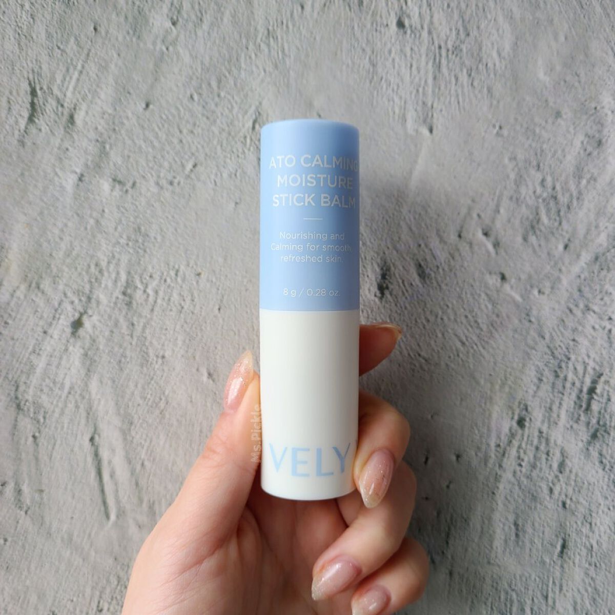 アトカミング保湿スティックバーム/VELY VELY/フェイスバームを使ったクチコミ（1枚目）