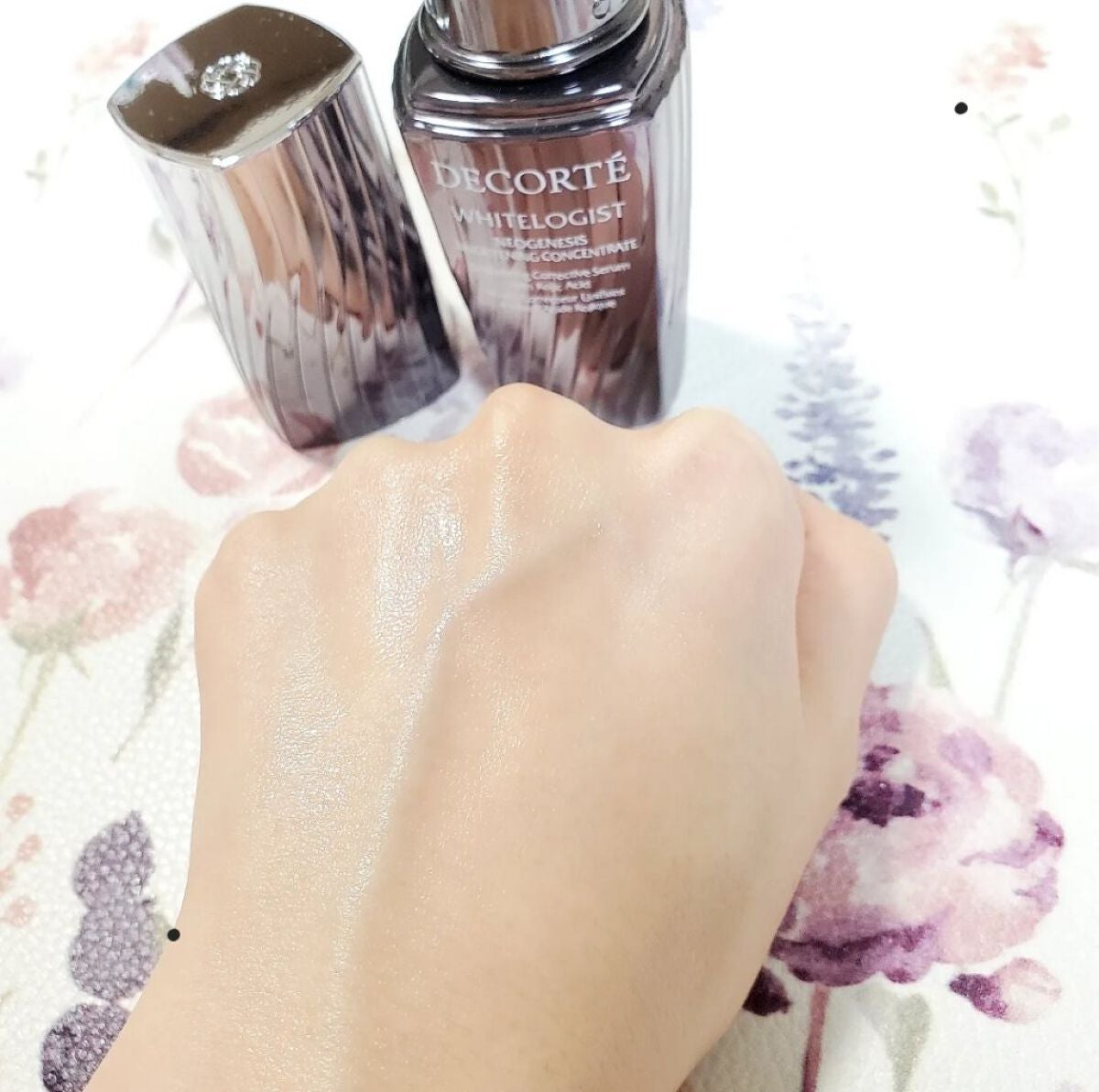 ホワイトロジスト ネオジェネシス ブライトニング コンセントレイト/DECORTÉ/美容液を使ったクチコミ(7枚目)