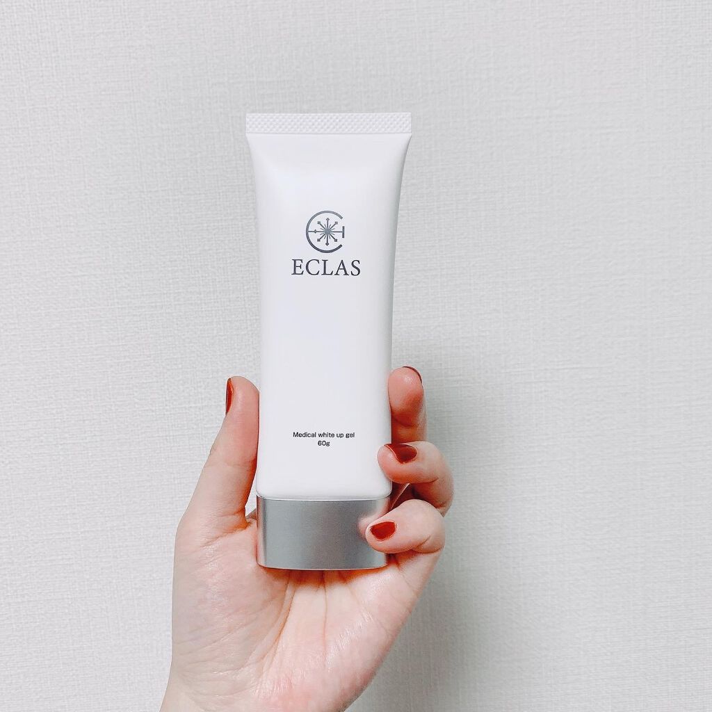 gumi【フォロバします♡】 on LIPS 「シミ&シワケアがこれ一本で完結!!✼••┈┈••✼••┈┈••..」(1枚目)