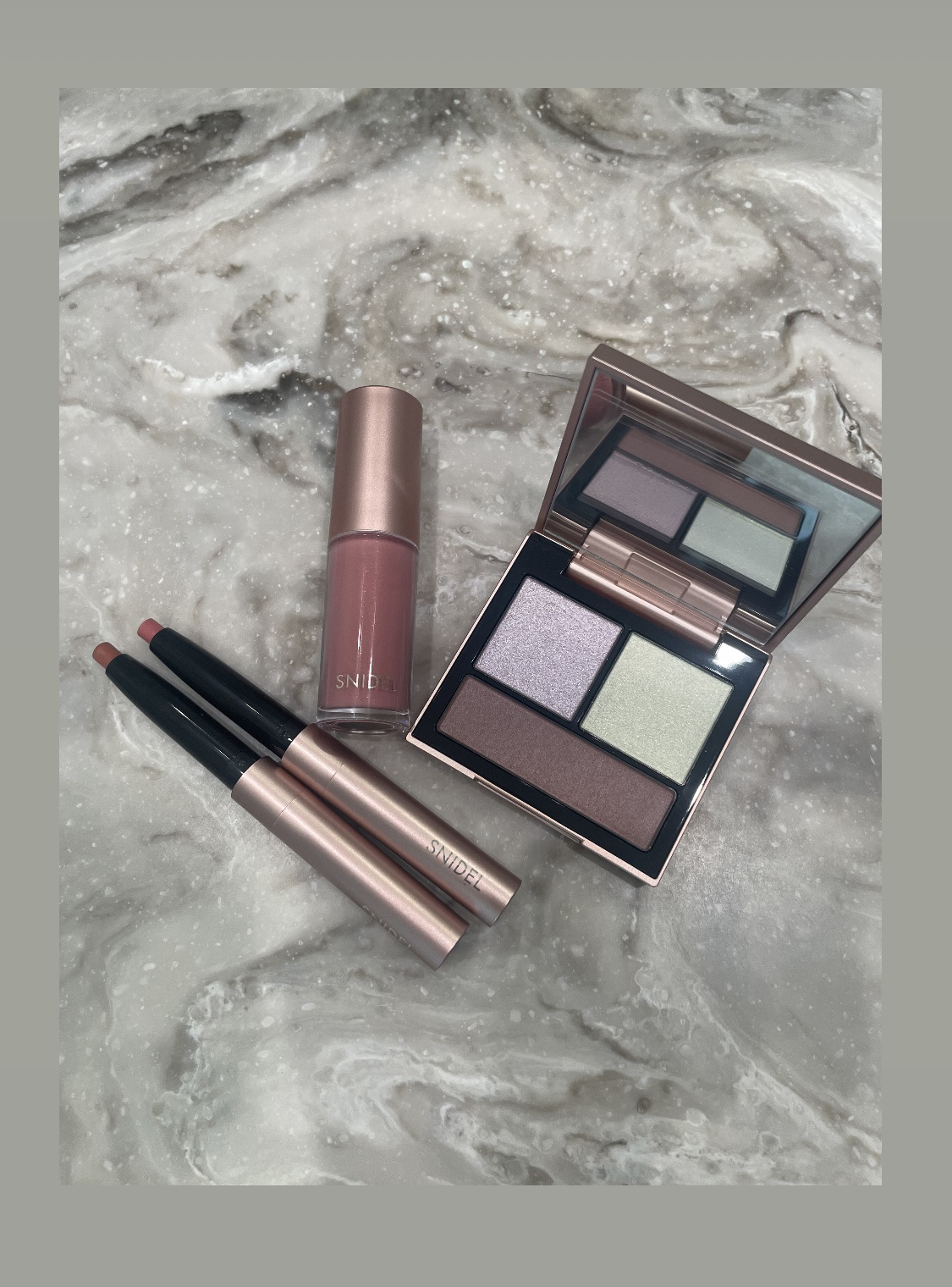 テイラード カラー アイズ 07 Daisy Spring/SNIDEL BEAUTY/アイシャドウパレットを使ったクチコミ（2枚目）