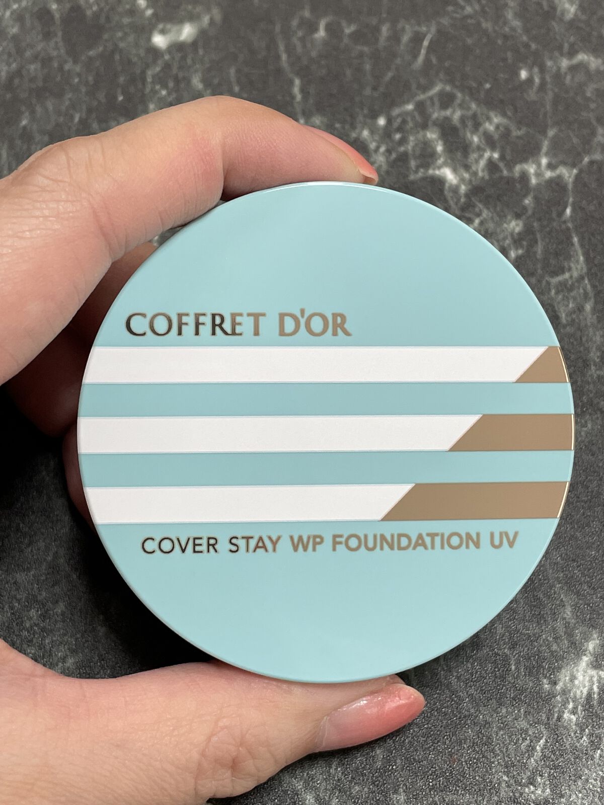 カバーステイＷＰファンデーションＵＶ/コフレドール/パウダーファンデーションを使ったクチコミ（1枚目）