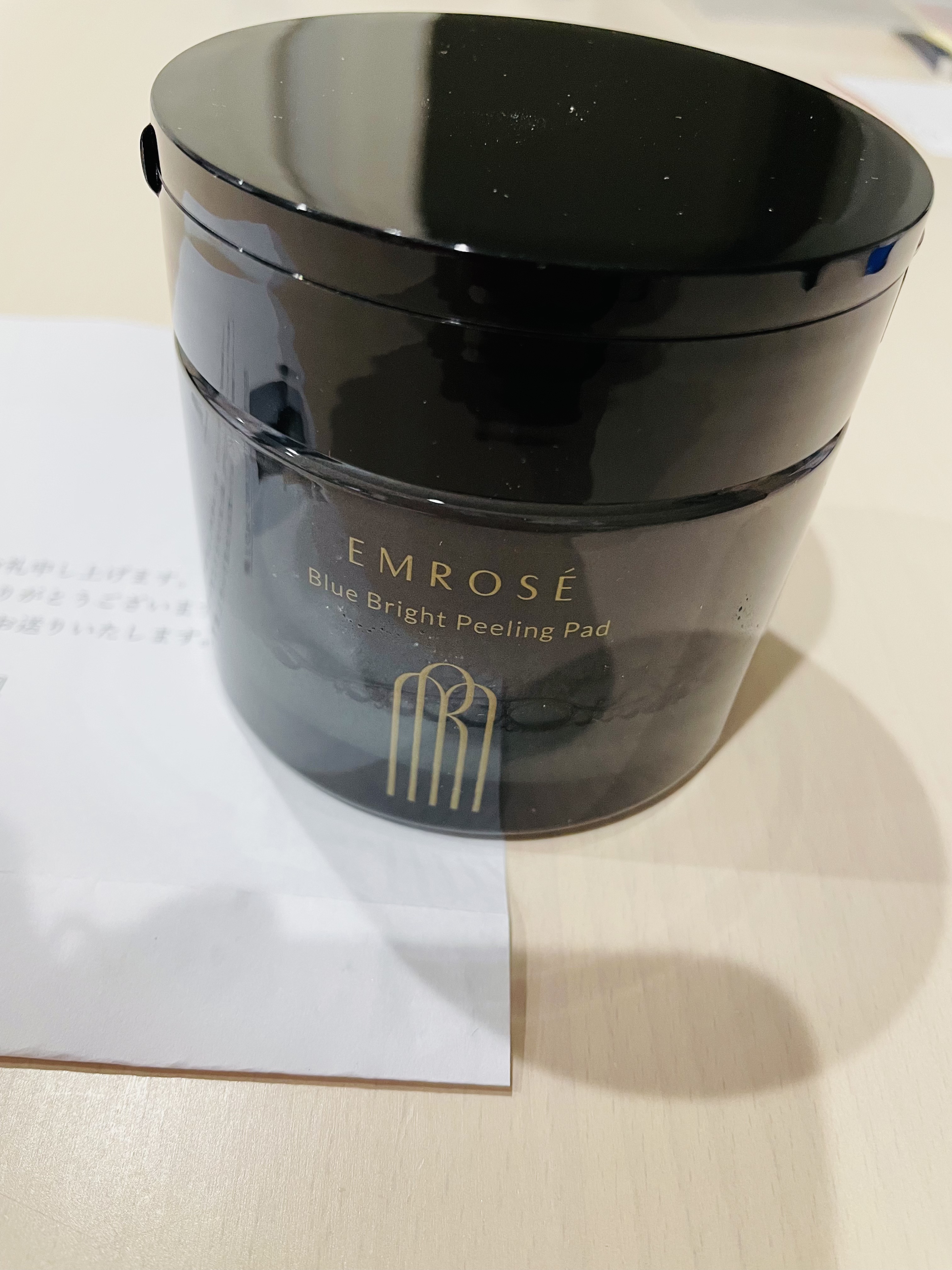 ブルーブライトピーリングパッド/EMROSÉ/トナーパッドを使ったクチコミ（1枚目）