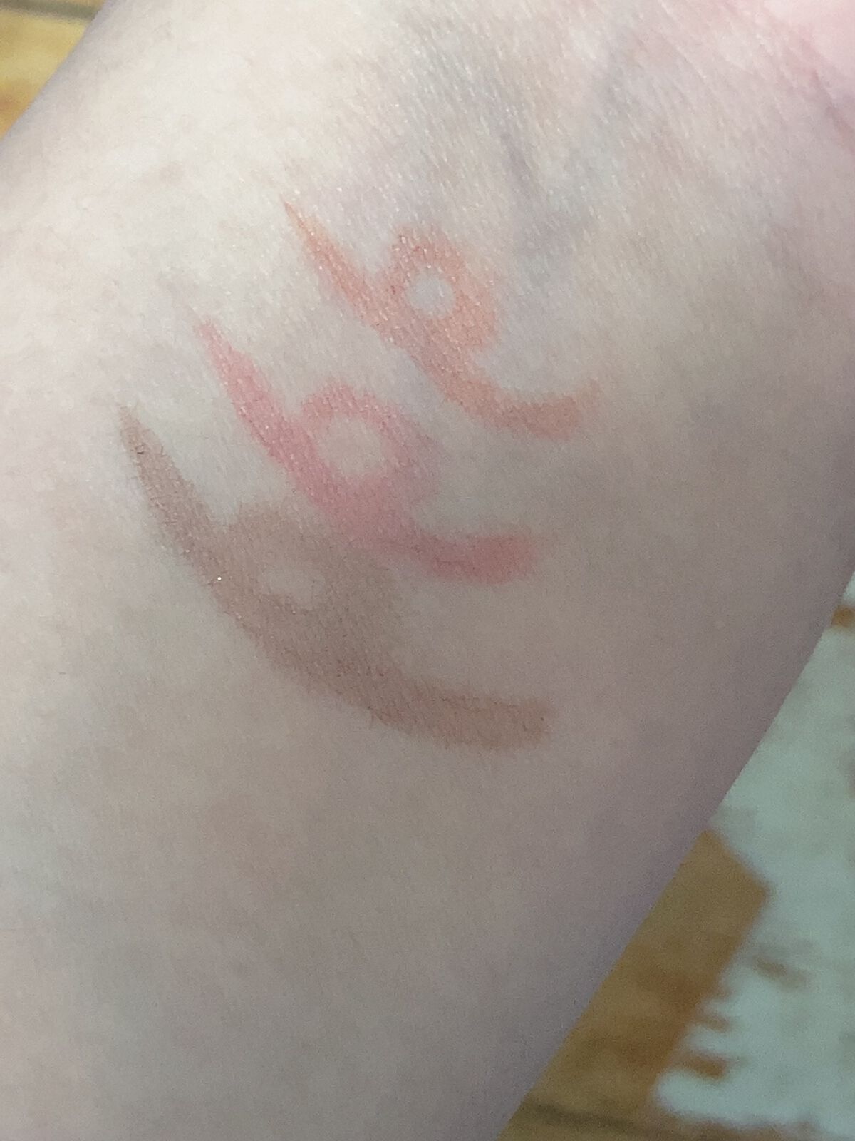 描くふたえアイライナー/CEZANNE/リキッドアイライナーを使ったクチコミ(2枚目)