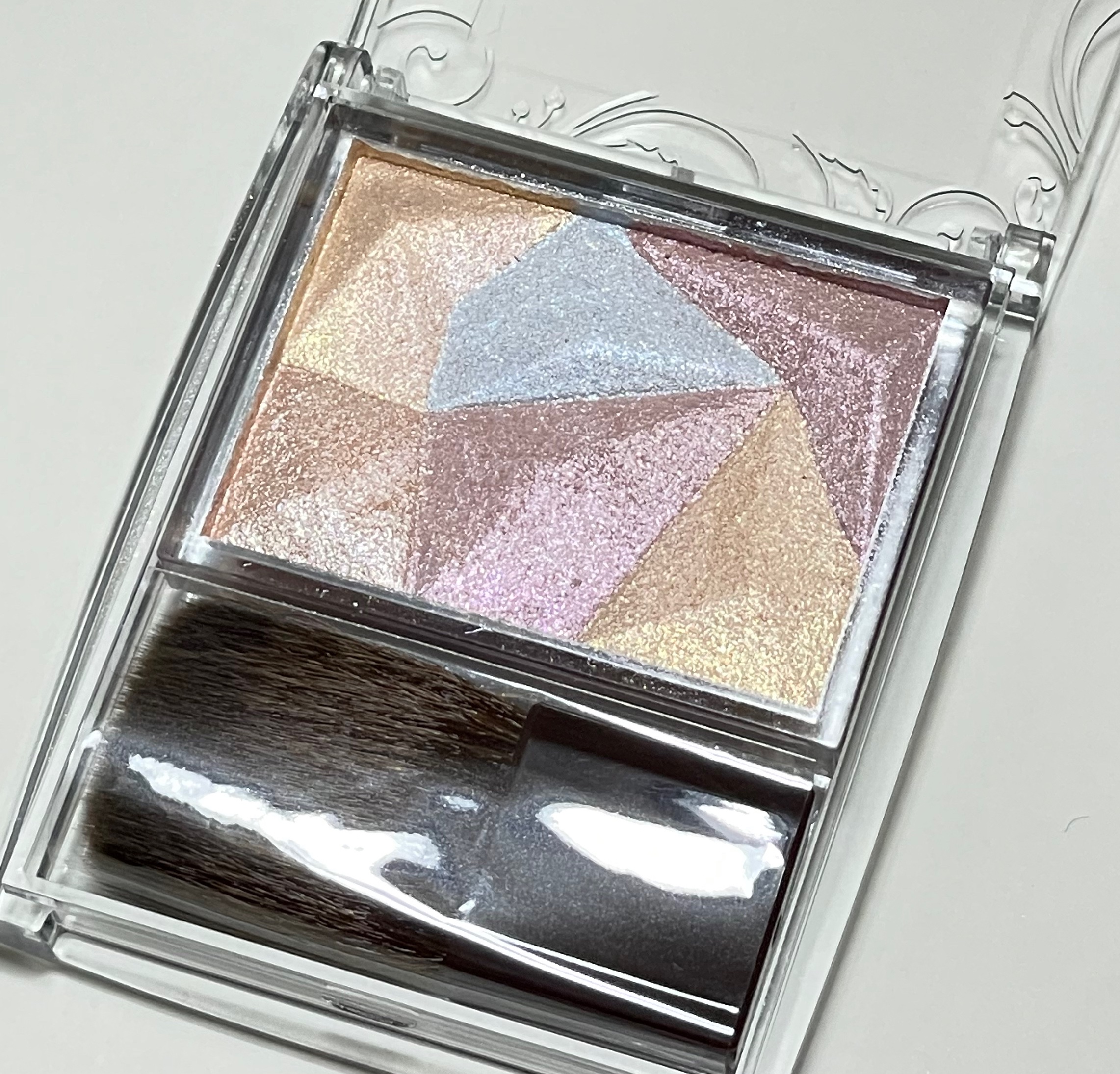 パールグロウハイライト/CEZANNE/ハイライト・シェーディングを使ったクチコミ（3枚目）