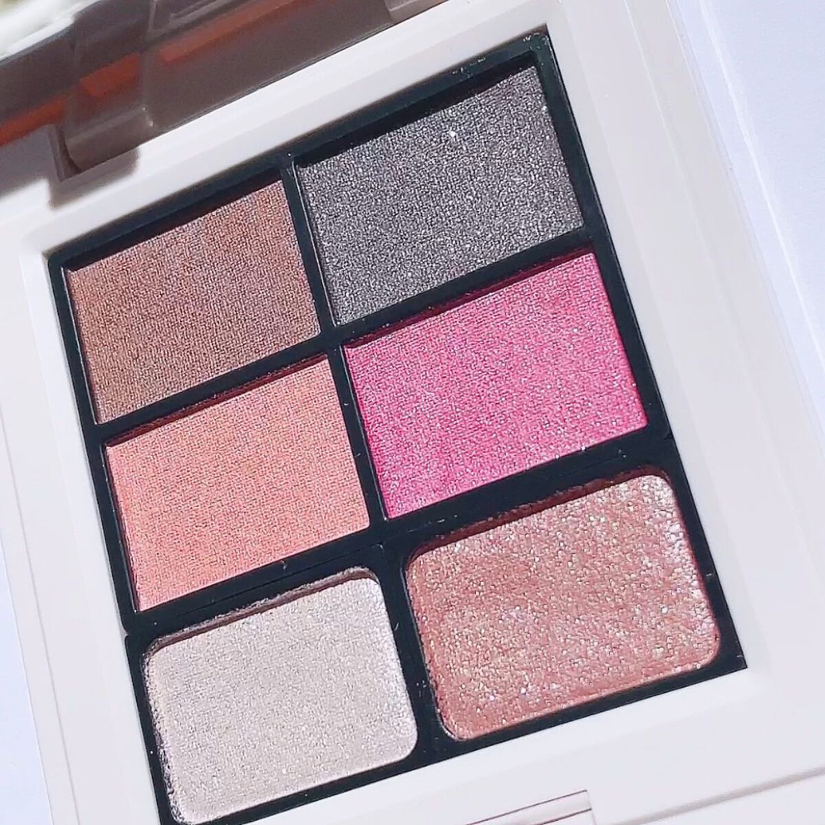 ミネラルクラッシィシャドー2022CF/エトヴォス/アイシャドウパレットを使ったクチコミ(2枚目)