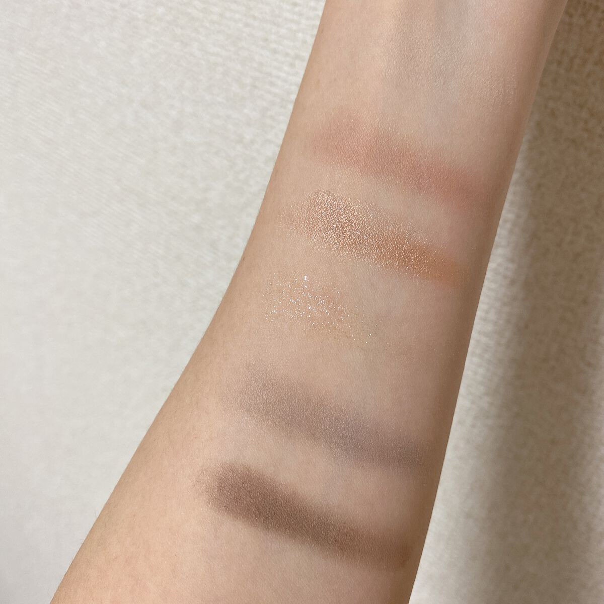 アイカラーパレット/heme/アイシャドウパレットを使ったクチコミ(3枚目)