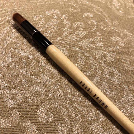 フルカバレッジ タッチアップ ブラシ/BOBBI BROWN/メイクブラシを使ったクチコミ(1枚目)