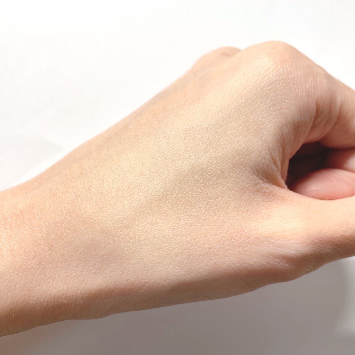 マットシフォン UVホワイトニングベースN/KiSS/化粧下地を使ったクチコミ(3枚目)