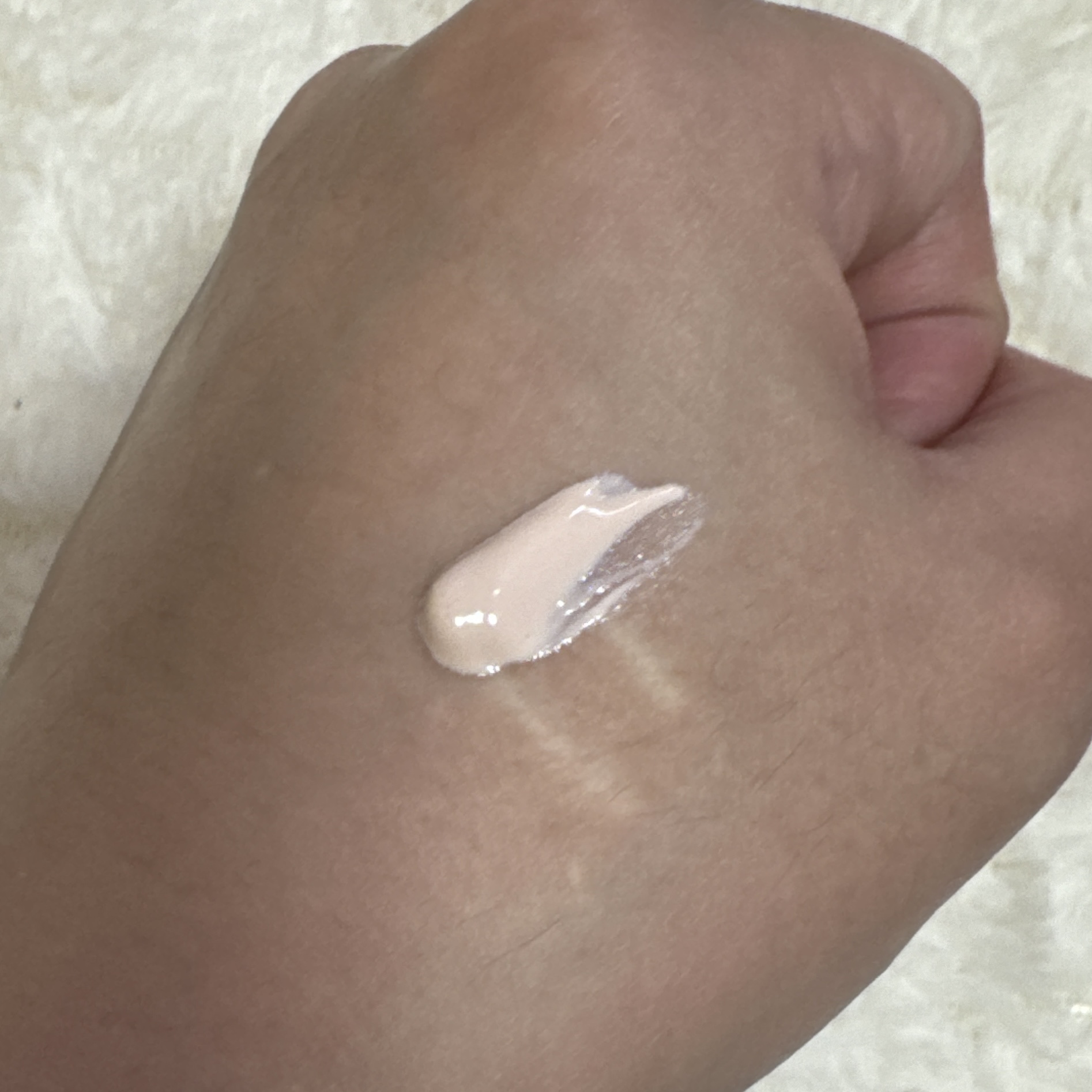 UVイデア XL プロテクショントーンアップ ローズ/ラ ロッシュ ポゼ/日焼け止めクリームを使ったクチコミ（2枚目）