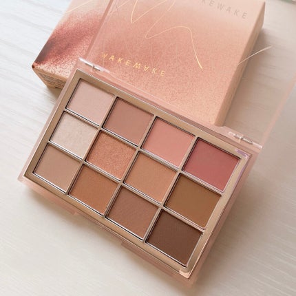 ソフトブラーリングアイパレット 05.ニュートラルブラーリング/wakemake/アイシャドウパレットを使ったクチコミ(2枚目)