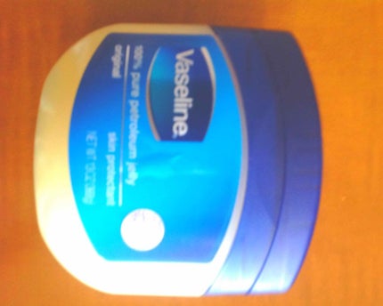 オリジナル ピュアスキンジェリー/ヴァセリン/ボディクリームを使ったクチコミ(1枚目)