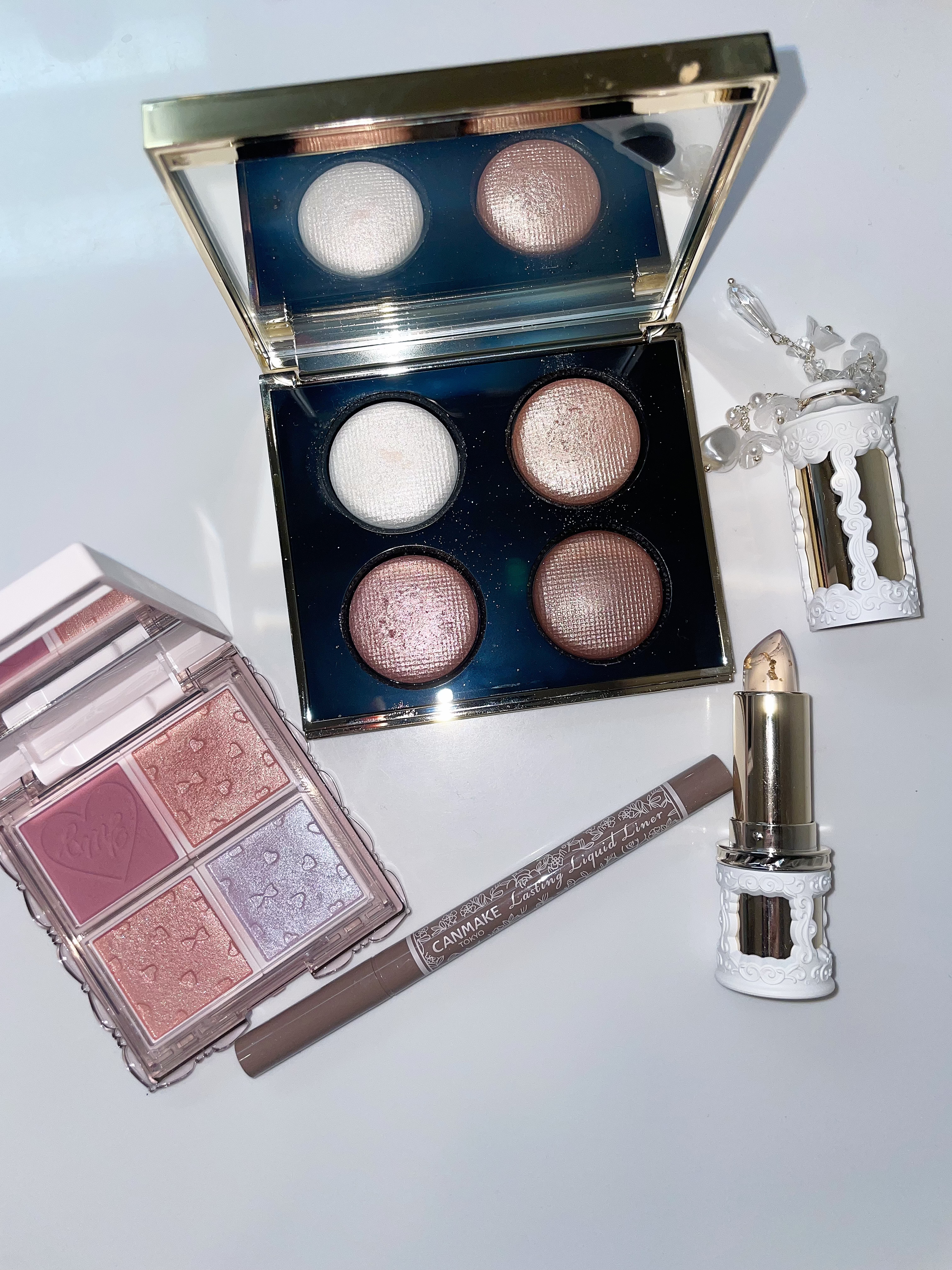 ピンク グロウ リュクス アイシャドウ パレット/BOBBI BROWN/アイシャドウパレットを使ったクチコミ（3枚目）