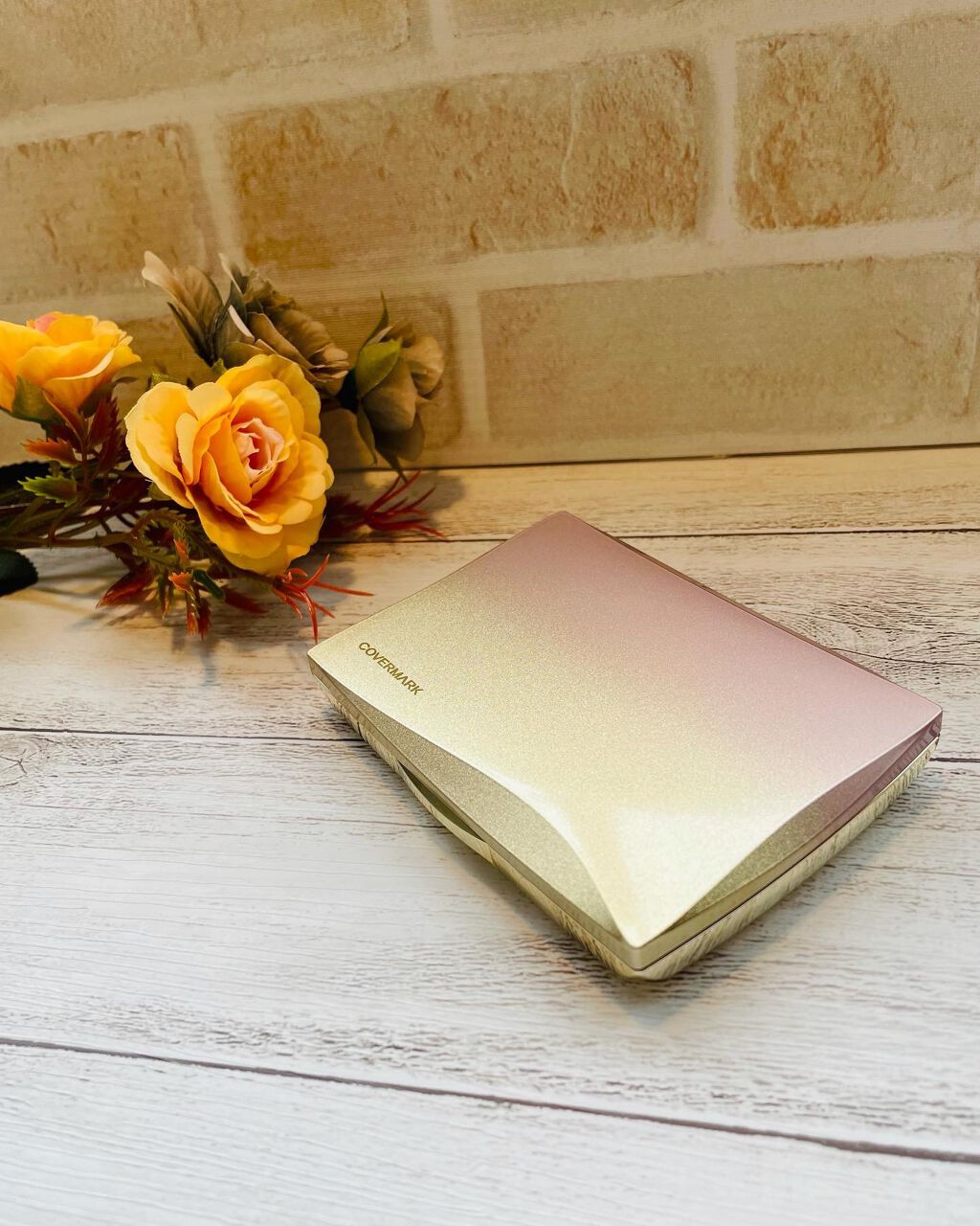 シルキー フィット/COVERMARK/パウダーファンデーションを使ったクチコミ（2枚目）