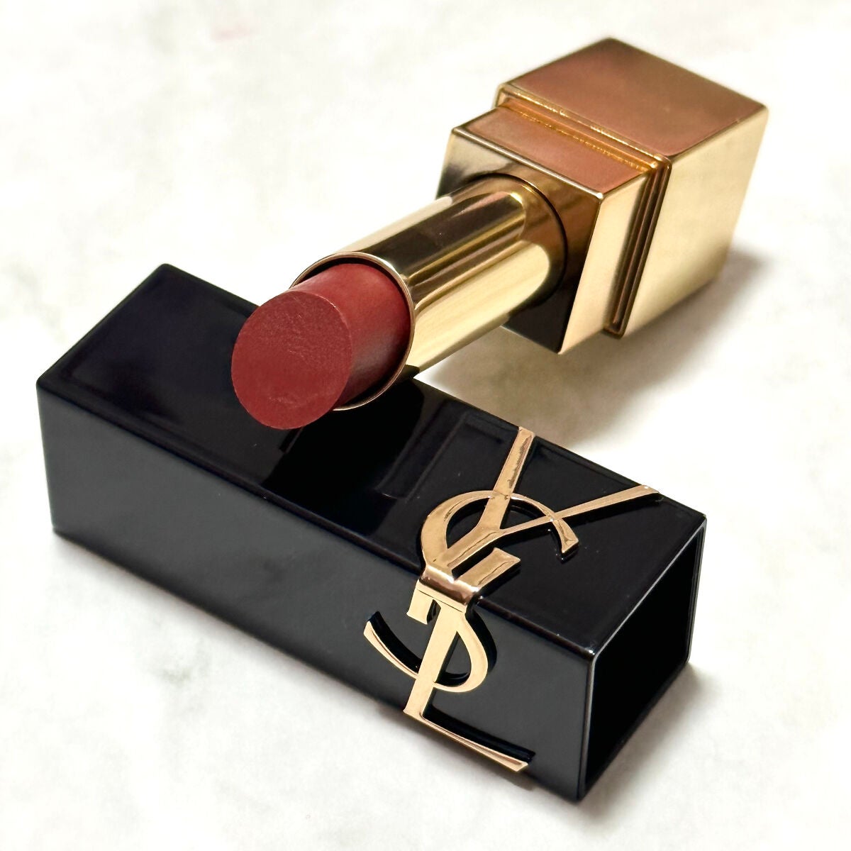 ルージュ ピュールクチュール ザ ボールド/YVES SAINT LAURENT BEAUTE/口紅を使ったクチコミ(1枚目)
