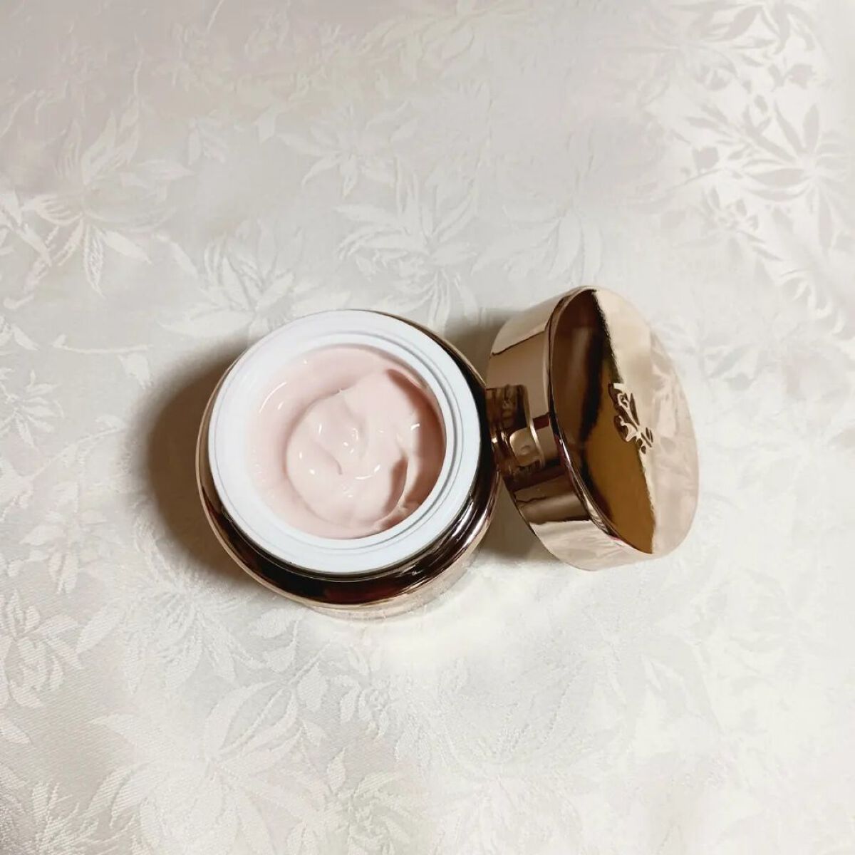 アプソリュ ソフトクリーム 60ml/LANCOME/フェイスクリームを使ったクチコミ（2枚目）