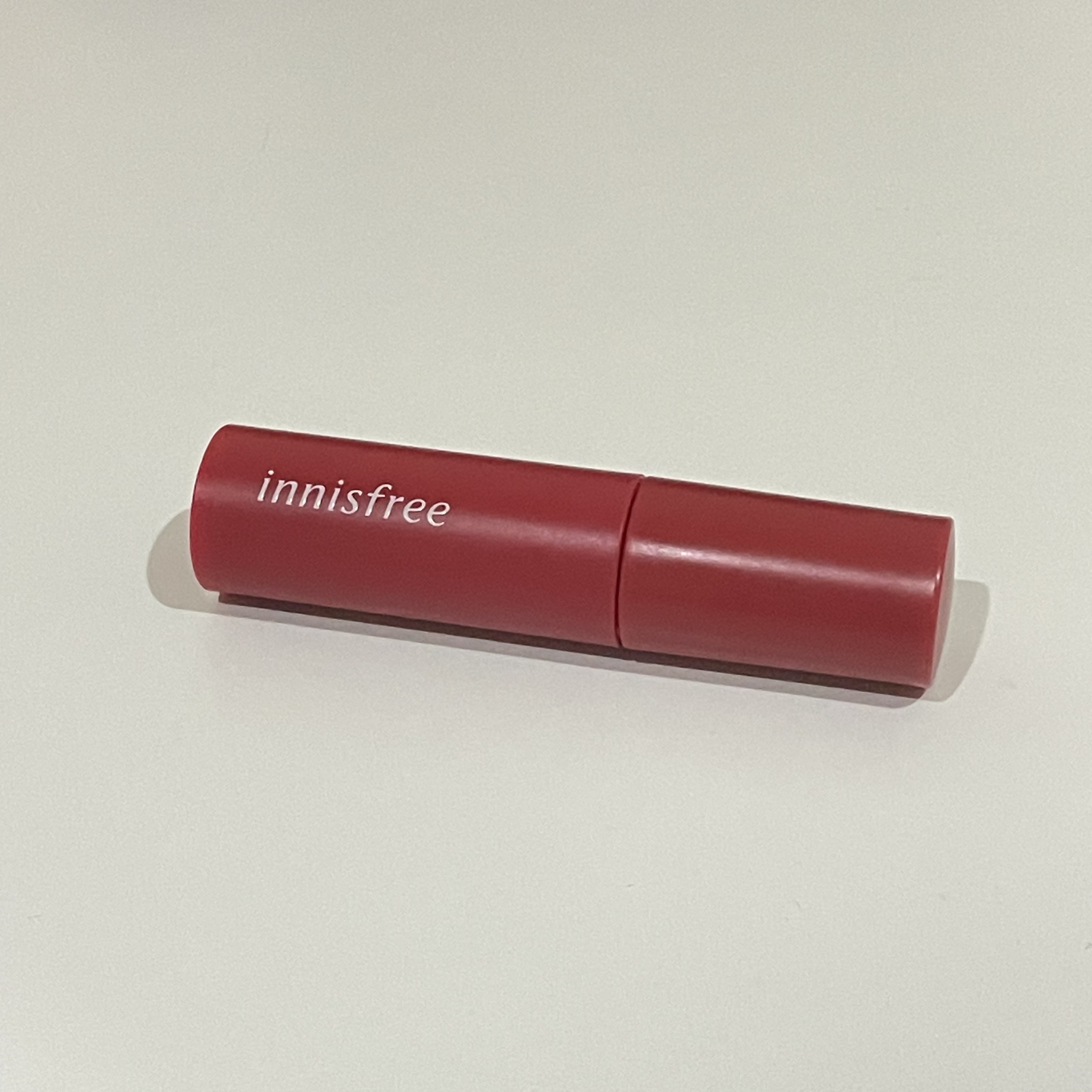 ビビッドコットン インクティント ブラー/innisfree/口紅を使ったクチコミ（1枚目）