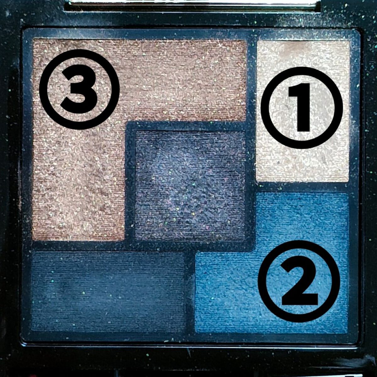 LIQUID CRYSTAL LINER/NYX Professional Makeup/グリッターを使ったクチコミ（2枚目）