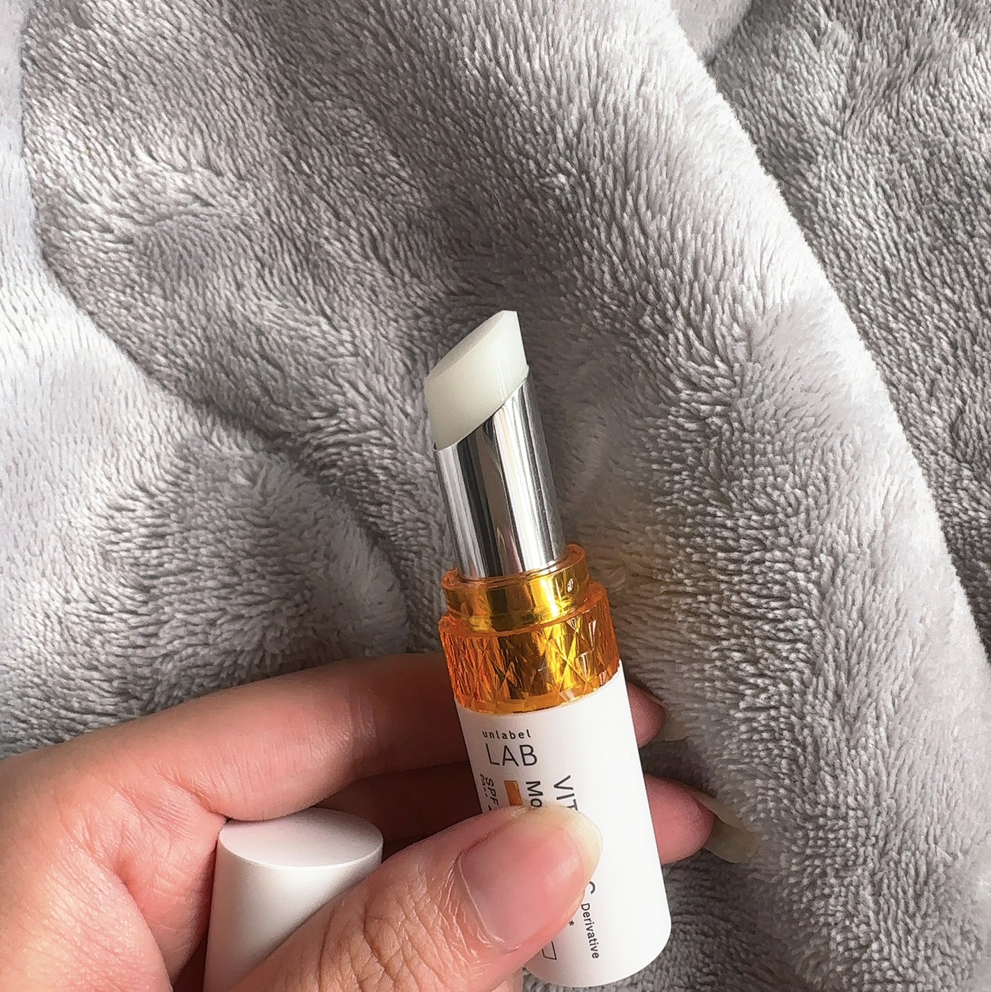 アンレーベル ラボ V モイスト UVリップクリーム/unlabel/リップクリームを使ったクチコミ(5枚目)