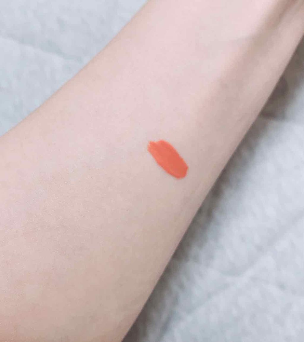 SHIRO ジンジャーリップバターのクチコミ「shiro ジンジャーリップバター 9C13

ヘアミストを買いに行った時に見つけたリップです.....」（3枚目）