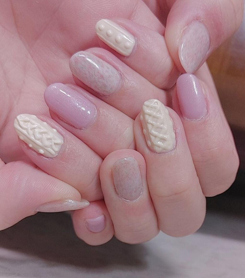 シロ on LIPS 「セルフネイル記録55初めてキャンドゥのアクリルパウダー使ってニ..」(1枚目)