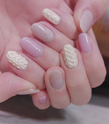 シロ on LIPS 「セルフネイル記録55初めてキャンドゥのアクリルパウダー使ってニ..」(1枚目)