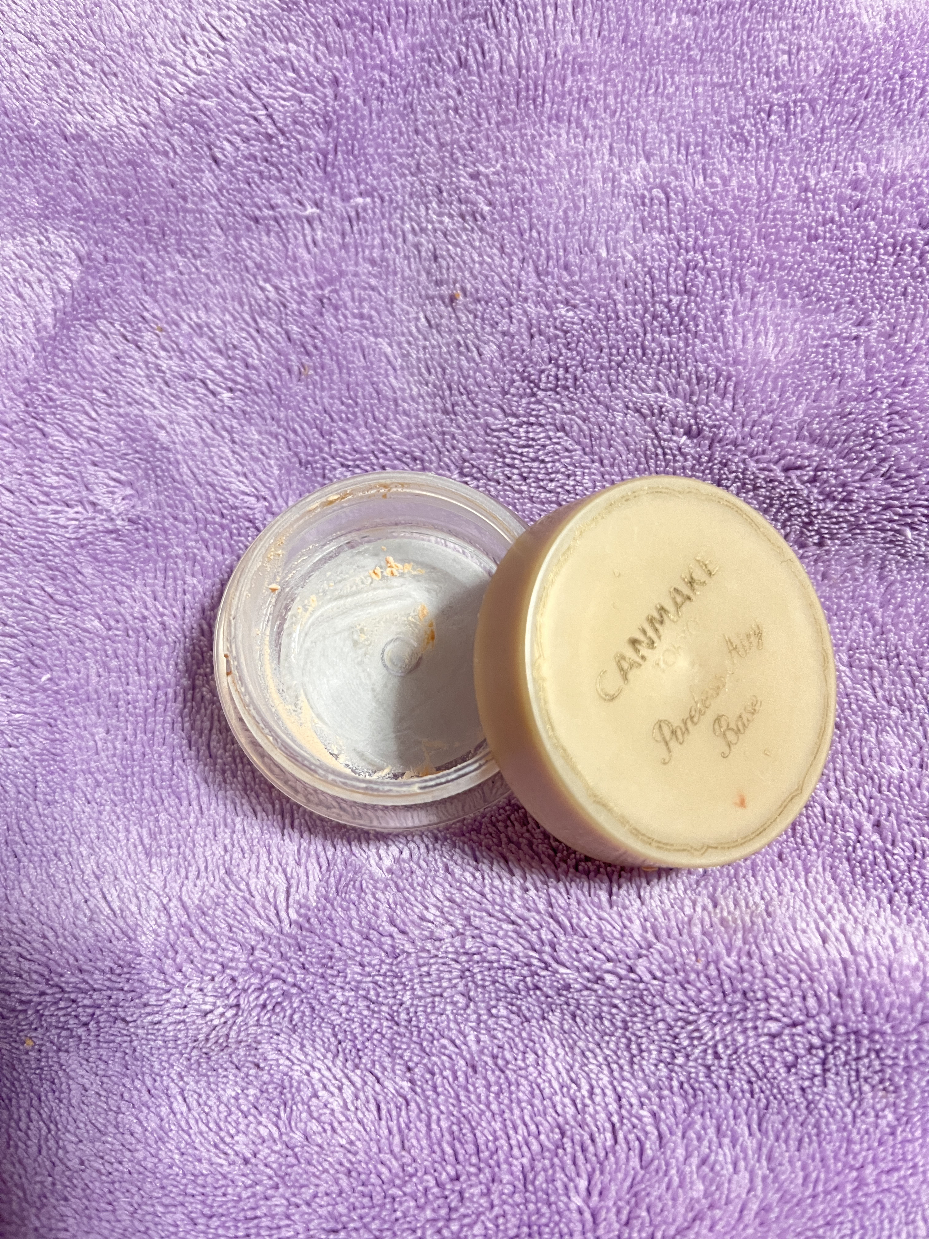 ポアレスエアリーベース/キャンメイク/化粧下地を使ったクチコミ（1枚目）