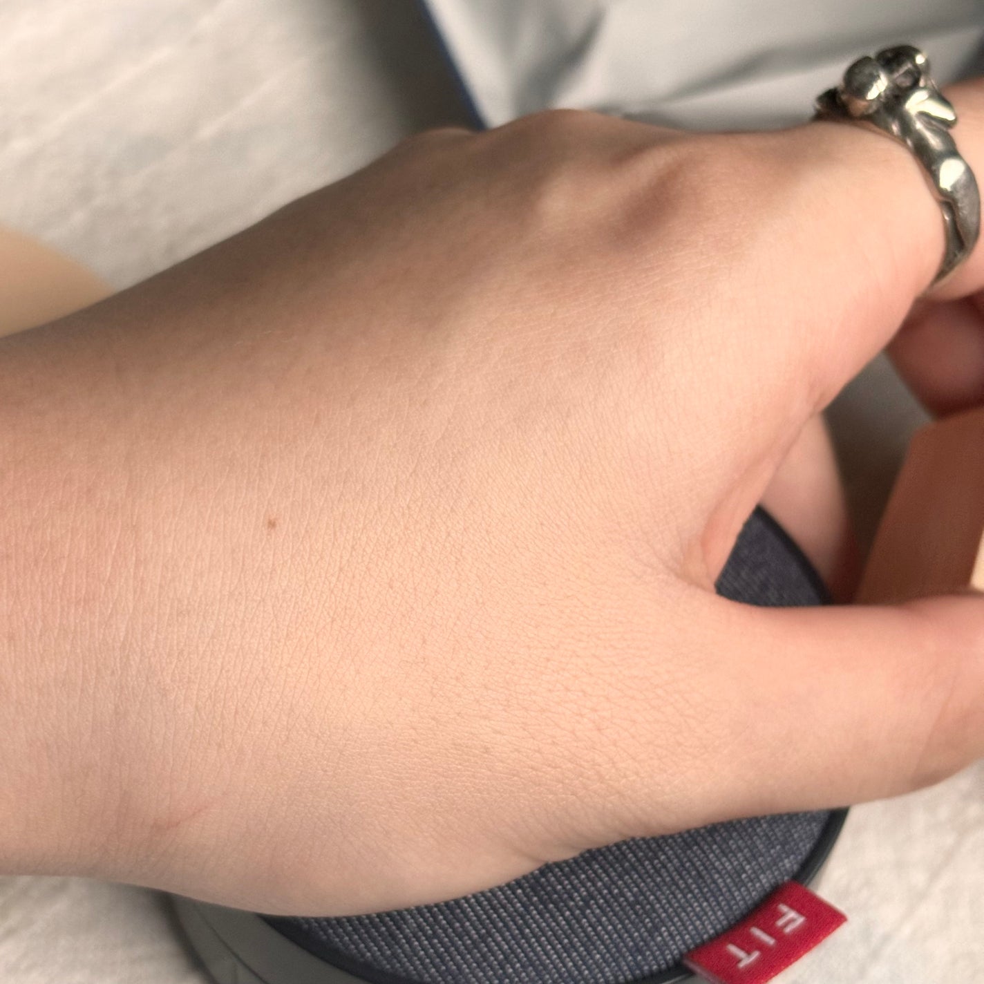 アルティメットフィット ロングウェアデニムクッション/OHUI/クッションファンデーションを使ったクチコミ(4枚目)