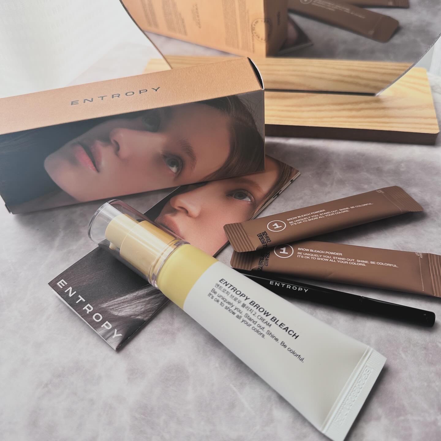 BROW BLEACH/ENTROPY/ブリーチ剤を使ったクチコミ（1枚目）