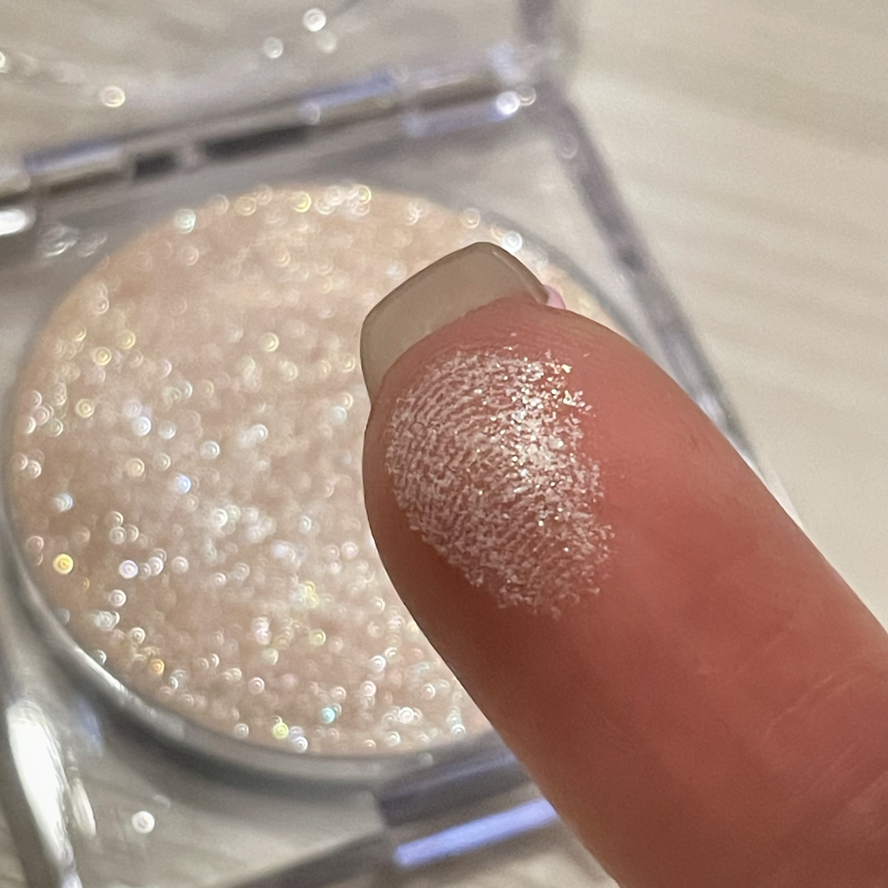 シピシピ ブリンブリンハイライター　 02 スキンダイヤモンド/CipiCipi/パウダーハイライトを使ったクチコミ（3枚目）