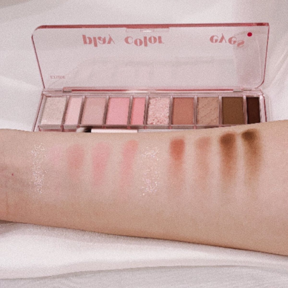 プレイカラー アイシャドウ/ETUDE/アイシャドウパレットを使ったクチコミ（3枚目）