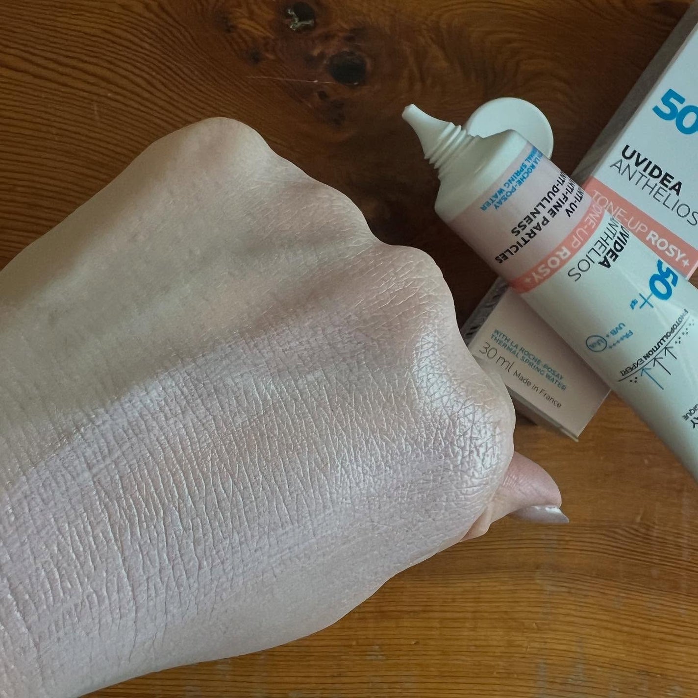 UVイデア XL プロテクショントーンアップ ローズ+/ラ ロッシュ ポゼ/日焼け止め・UVケアを使ったクチコミ(3枚目)