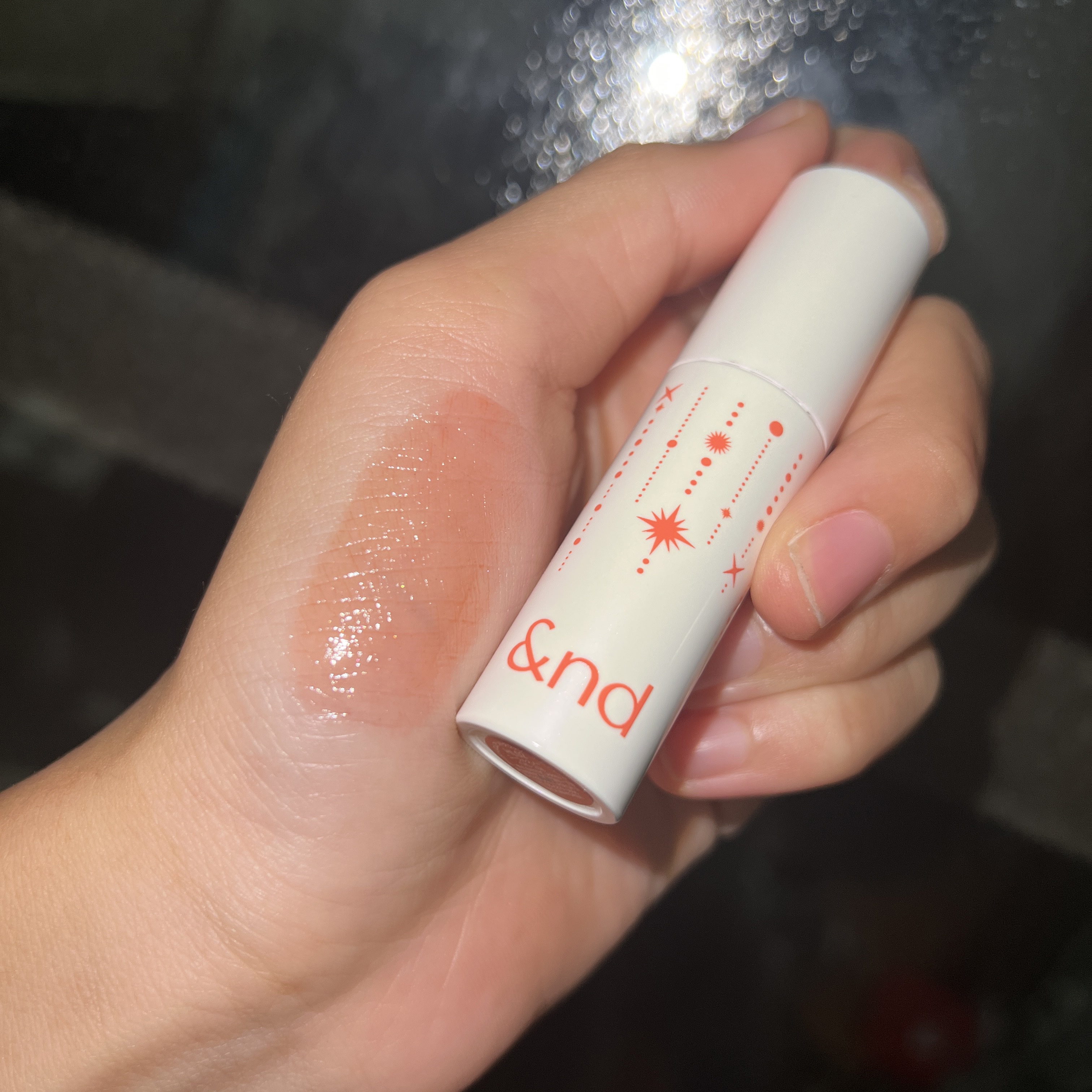 アンドバイロムアンド　グラッシーボムティント/&nd by rom&nd/リップティントを使ったクチコミ（1枚目）