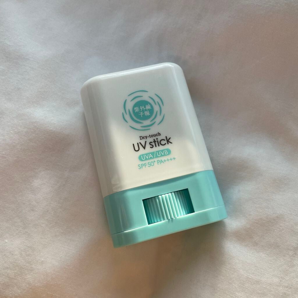 紫外線予報 さらさらUVスティックF/紫外線予報/日焼け止めスティックを使ったクチコミ(2枚目)
