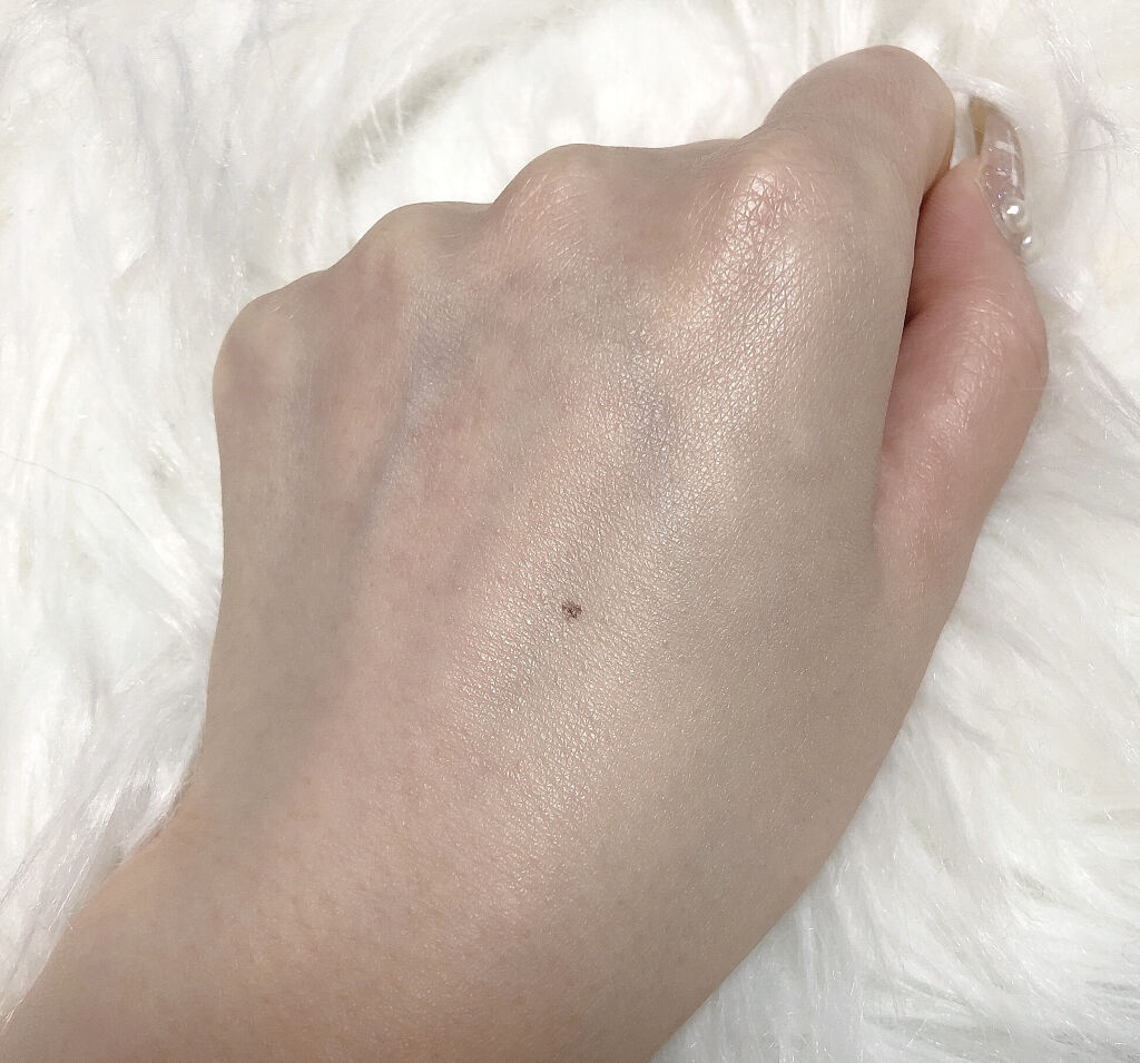 ディオールスキン フォーエヴァー グロウ クッション 0N ニュートラル  <ニュー ルック エディション> (数量限定品)（生産終了）/Dior/クッションファンデーションを使ったクチコミ（3枚目）