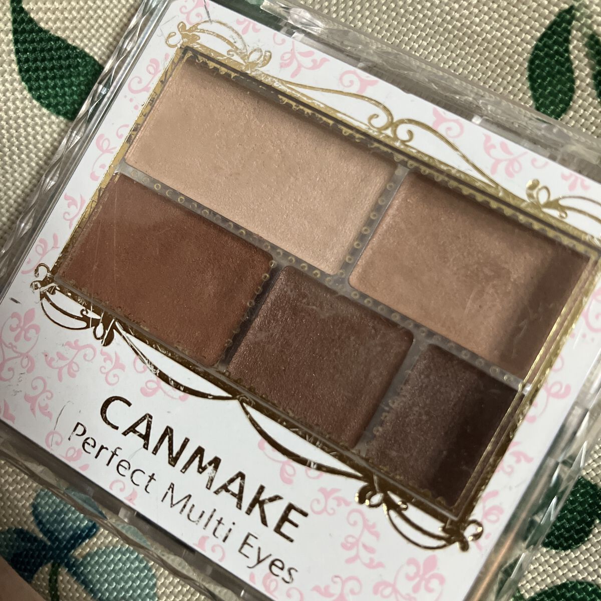 パーフェクトマルチアイズ/キャンメイク/アイシャドウパレットを使ったクチコミ（1枚目）