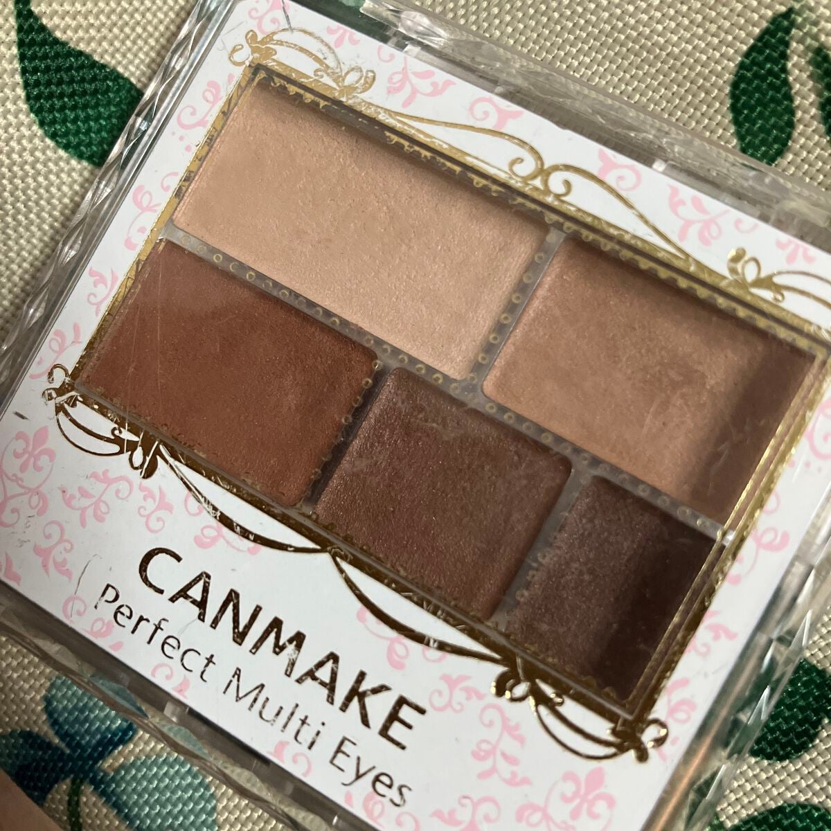 パーフェクトマルチアイズ/キャンメイク/アイシャドウパレットを使ったクチコミ(1枚目)
