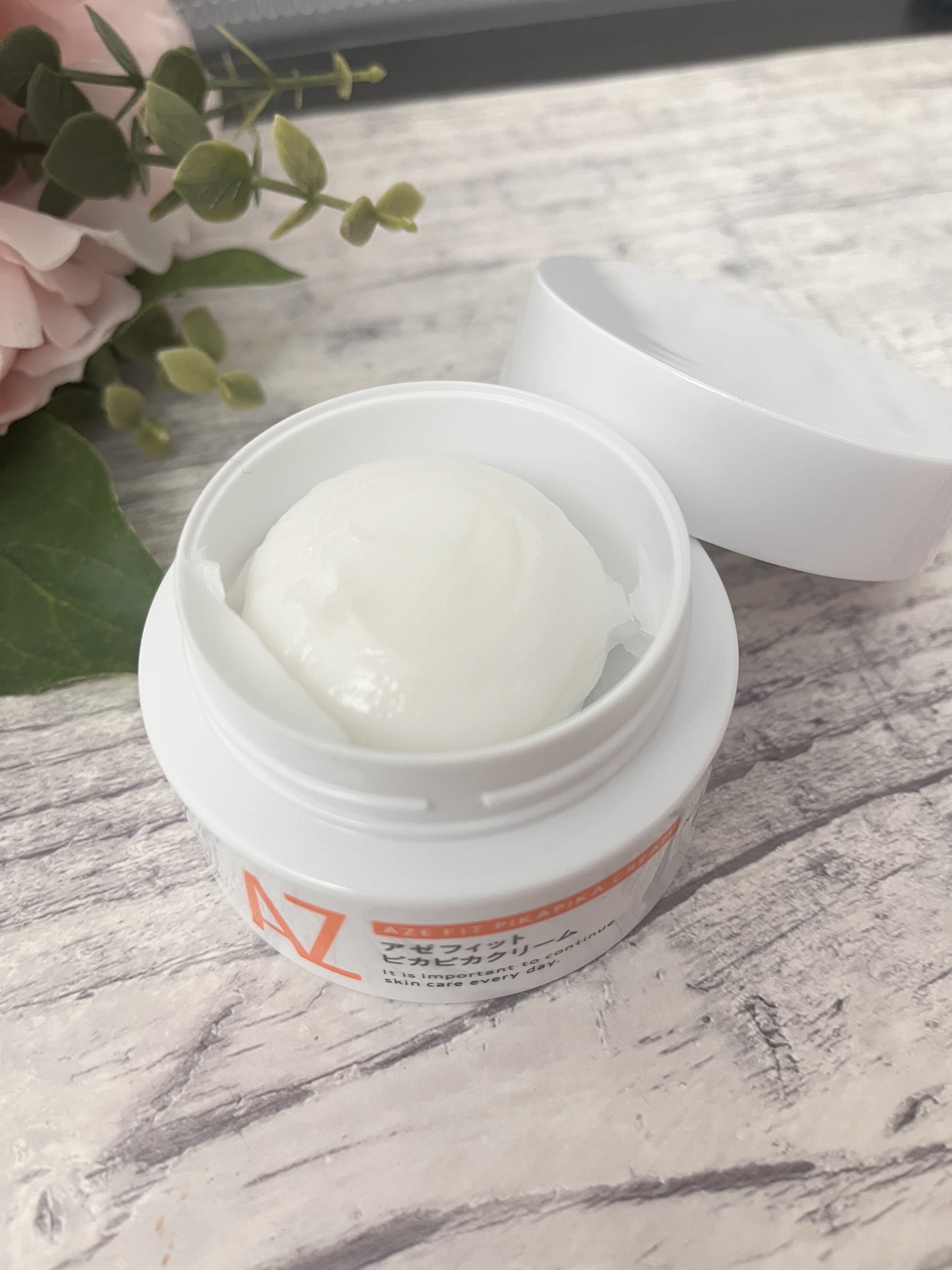 アゼフィット ピカピカクリーム/NIKI PITA/フェイスクリームを使ったクチコミ（3枚目）