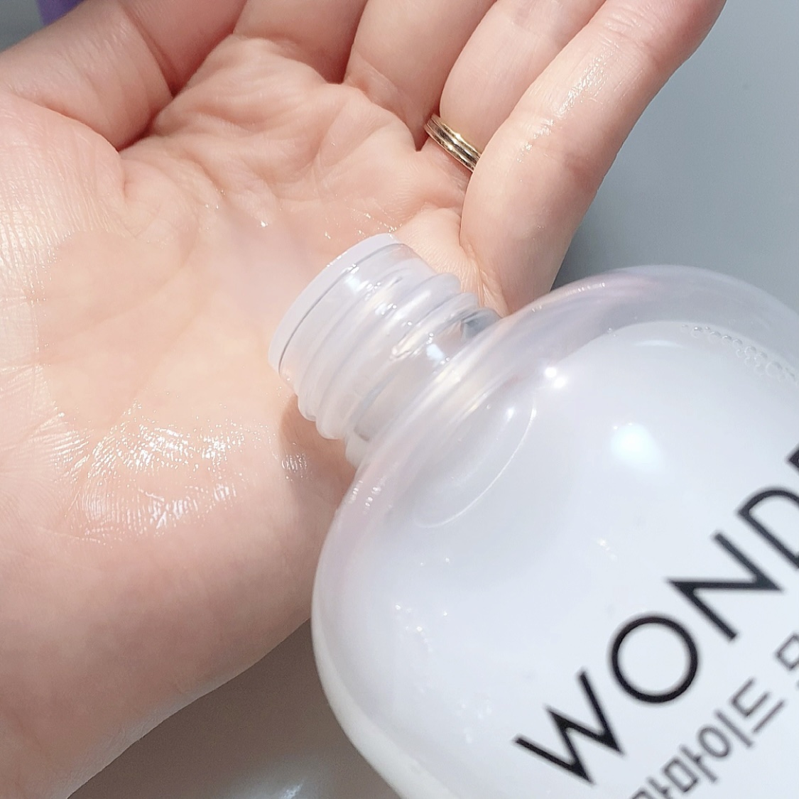 Wonder Ceramide Mochi Toner（トニーモリーワンダーCモチトナー）/TONYMOLY/化粧水を使ったクチコミ（3枚目）