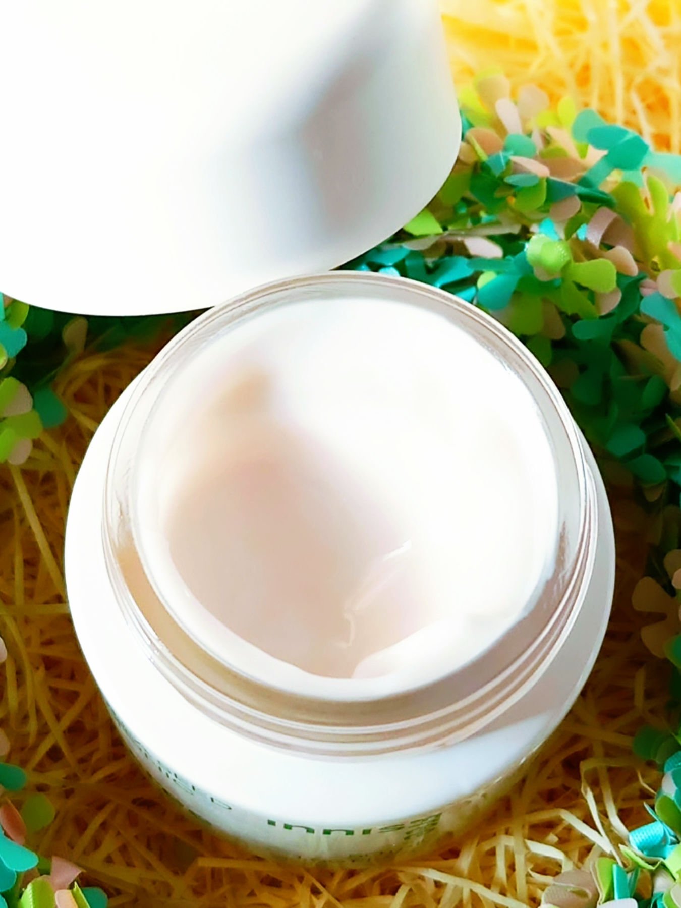 グリーンティーシード　ヒアルロン　クリーム/innisfree/フェイスクリームを使ったクチコミ（3枚目）