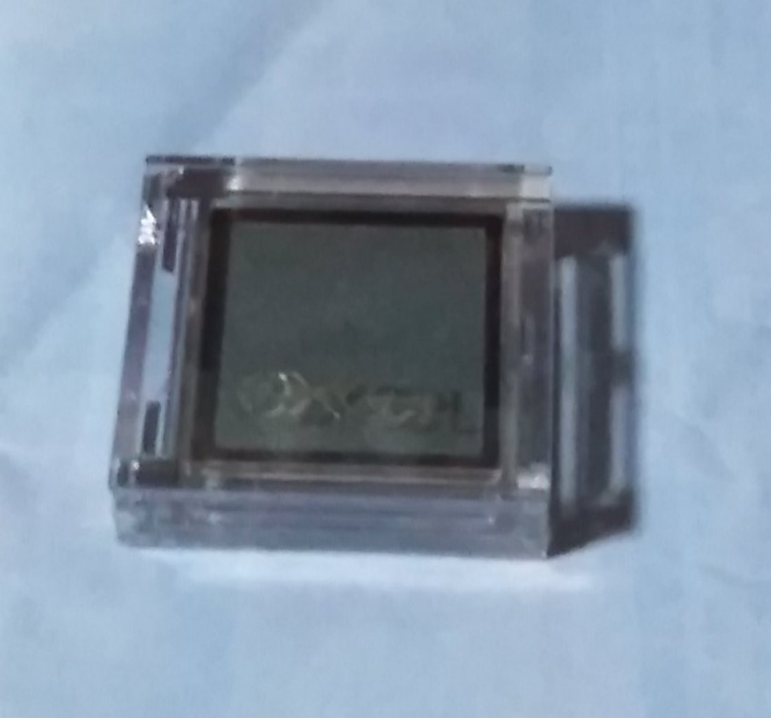 アイプランナー R07 アーバニスタ/excel/単色アイシャドウを使ったクチコミ（1枚目）