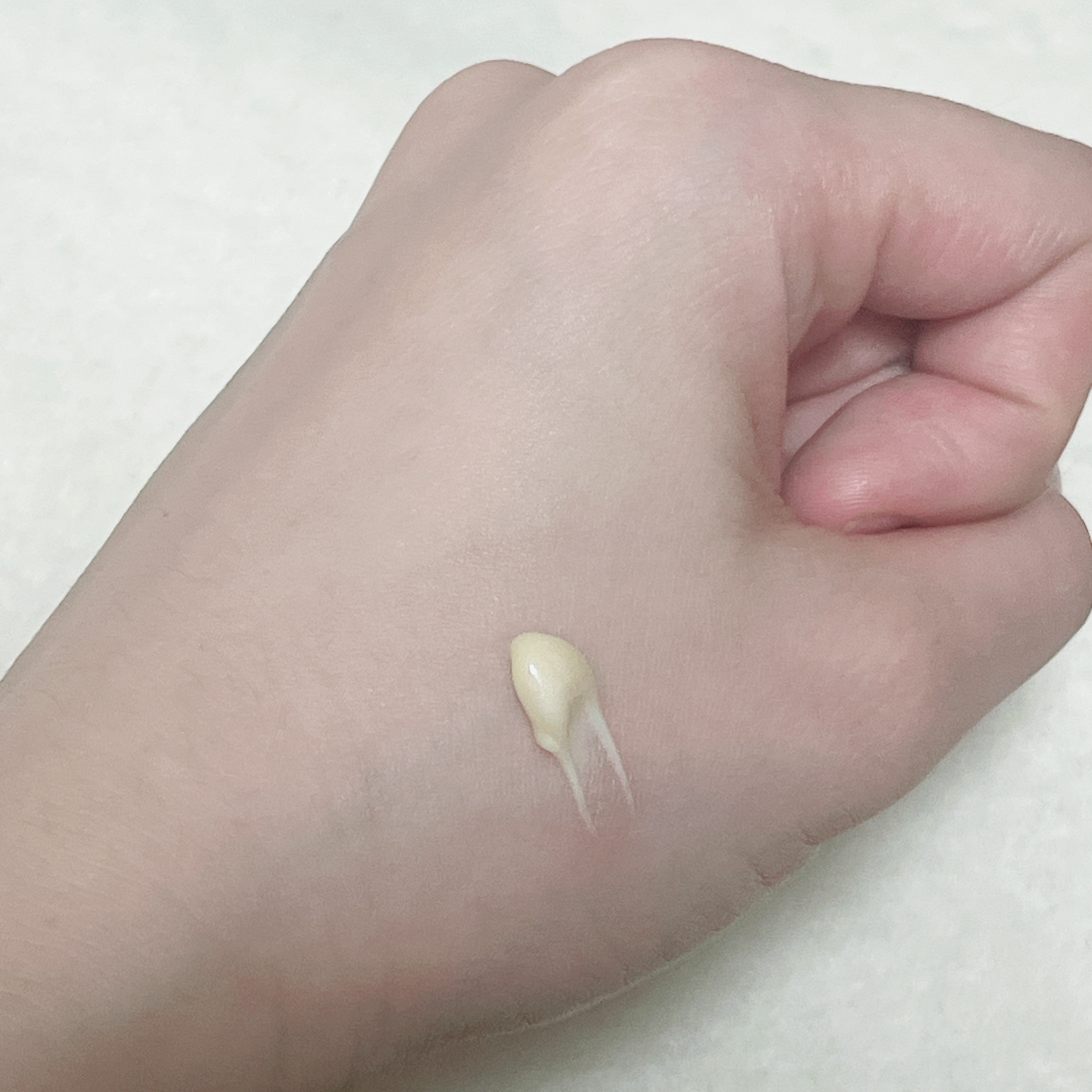 ラピッドトーンリペア ダークスポット コレクター セラム ビタミンC&レチノールSA配合/Neutrogena/美容液を使ったクチコミ（2枚目）