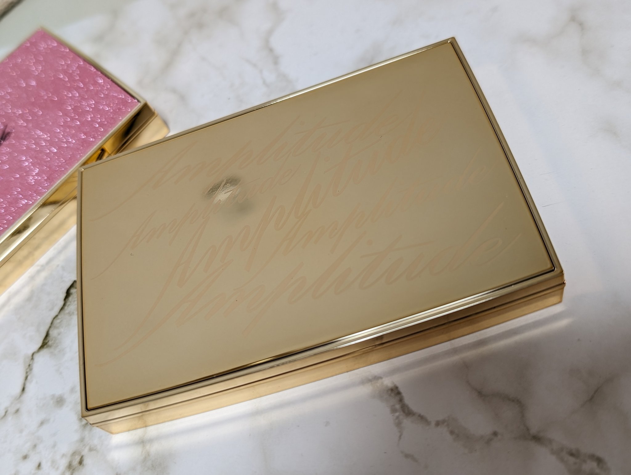 コンスピキュアス アイ＆チークカラーパレット リミテッドコレクション a/Amplitude/アイシャドウパレットを使ったクチコミ（3枚目）