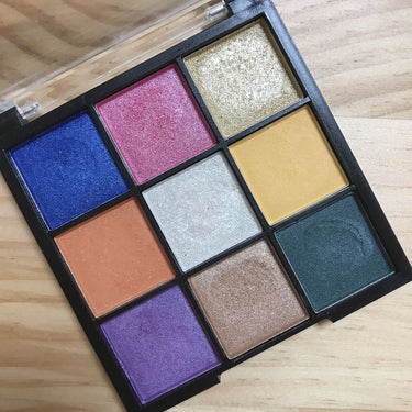 UR GLAM　BLOOMING EYE COLOR PALETTE/U R GLAM/パウダーアイシャドウを使ったクチコミ（2枚目）