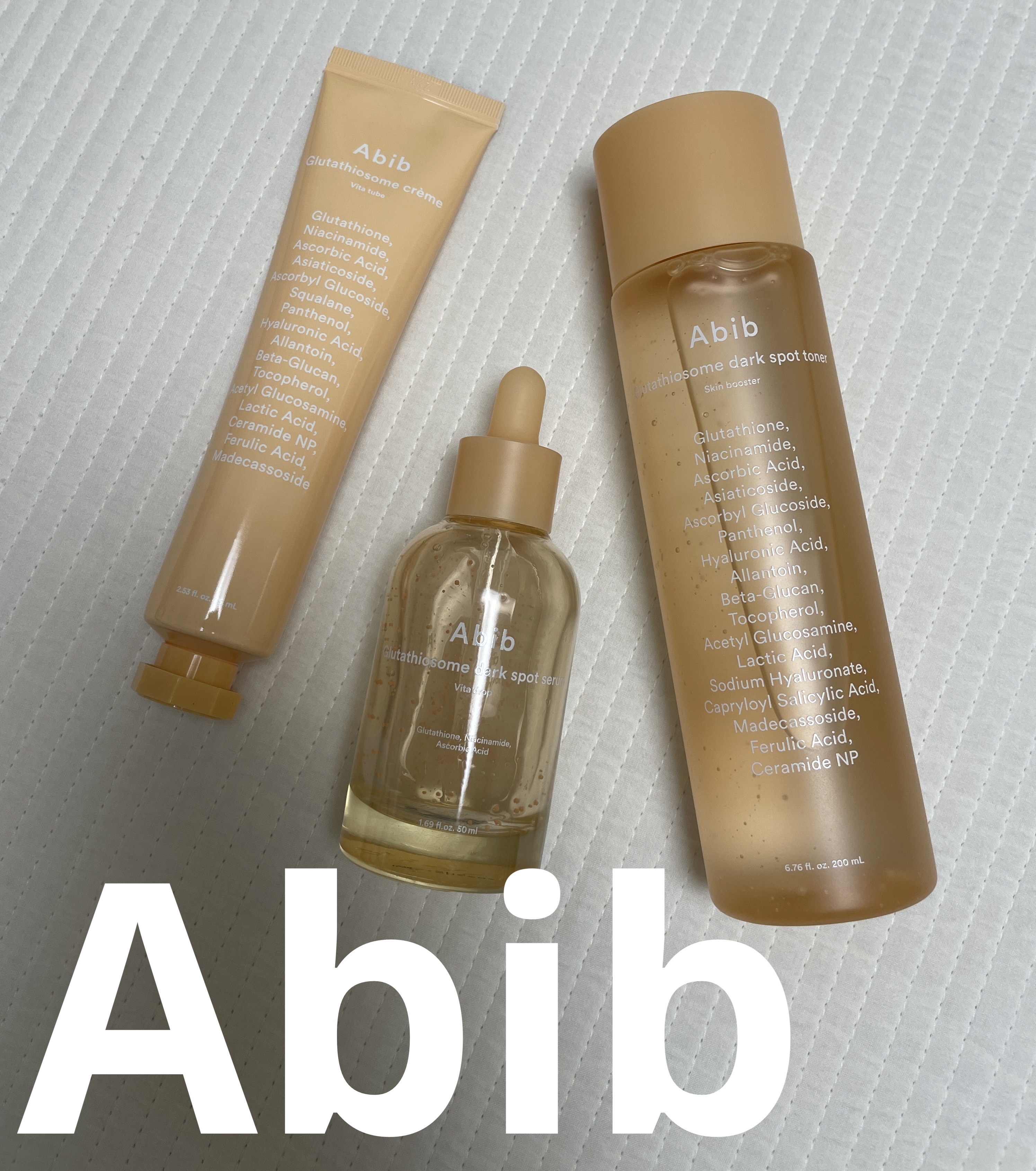 Abibグルタチオンシリーズ

まずは新発売のグルタチオンソームダークスポットスキンブースター
とろみのあるテクスチャで爽やかな香りがふわっとしますが浸透させると香りは気にならなくなりました！
洗顔後の最初のステップで使いますがお肌にグング