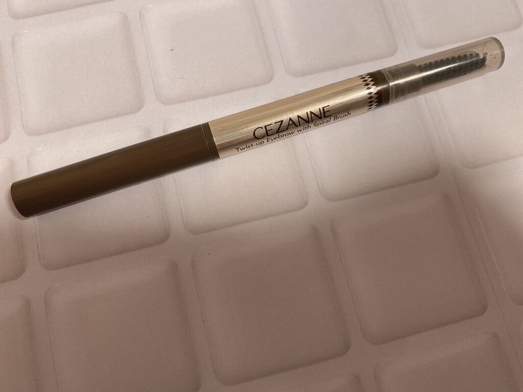 ブラシ付きアイブロウ繰り出し/CEZANNE/アイブロウペンシルを使ったクチコミ（1枚目）