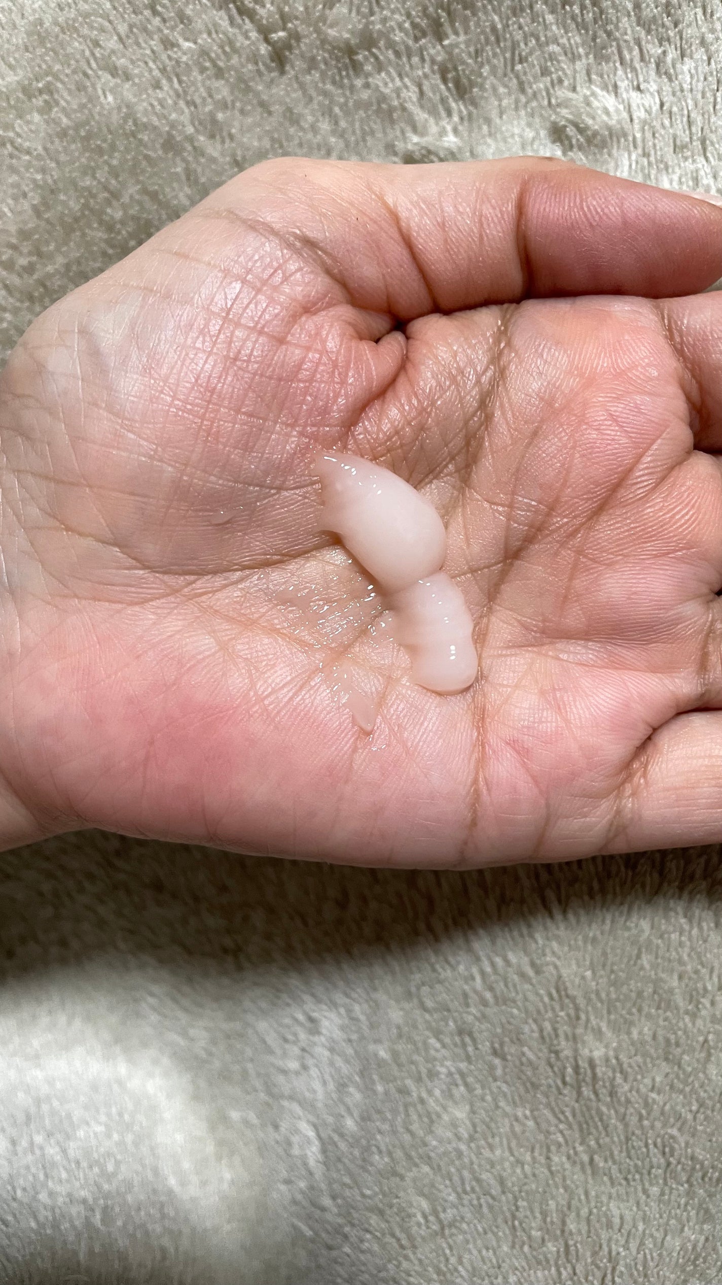 モイスチャー サージ ジェルクリーム 100H/CLINIQUE/フェイスクリームを使ったクチコミ(3枚目)