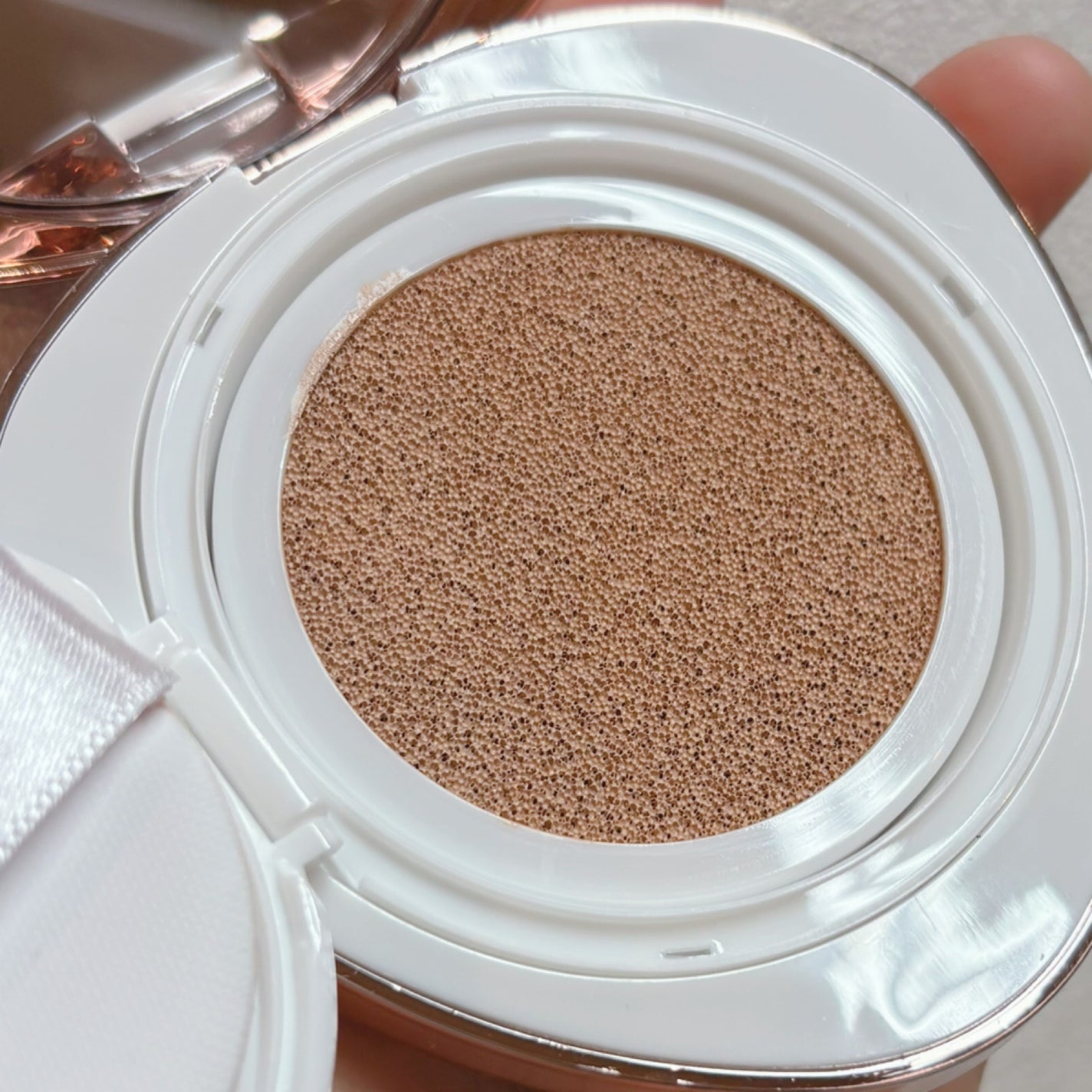 ピンクダイヤクッション/4YE/クッションファンデーションを使ったクチコミ(3枚目)