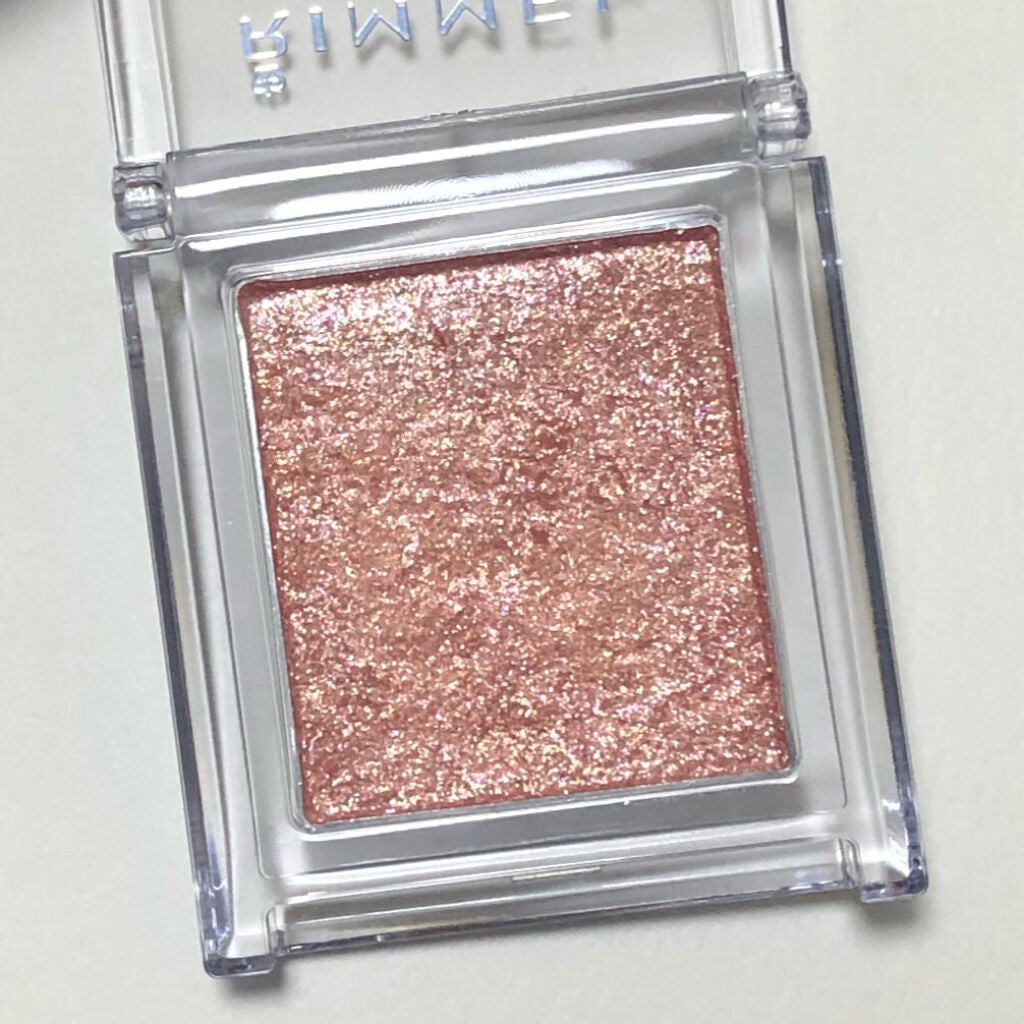 プリズム パウダーアイカラー/リンメル ロンドン/単色アイシャドウを使ったクチコミ(3枚目)